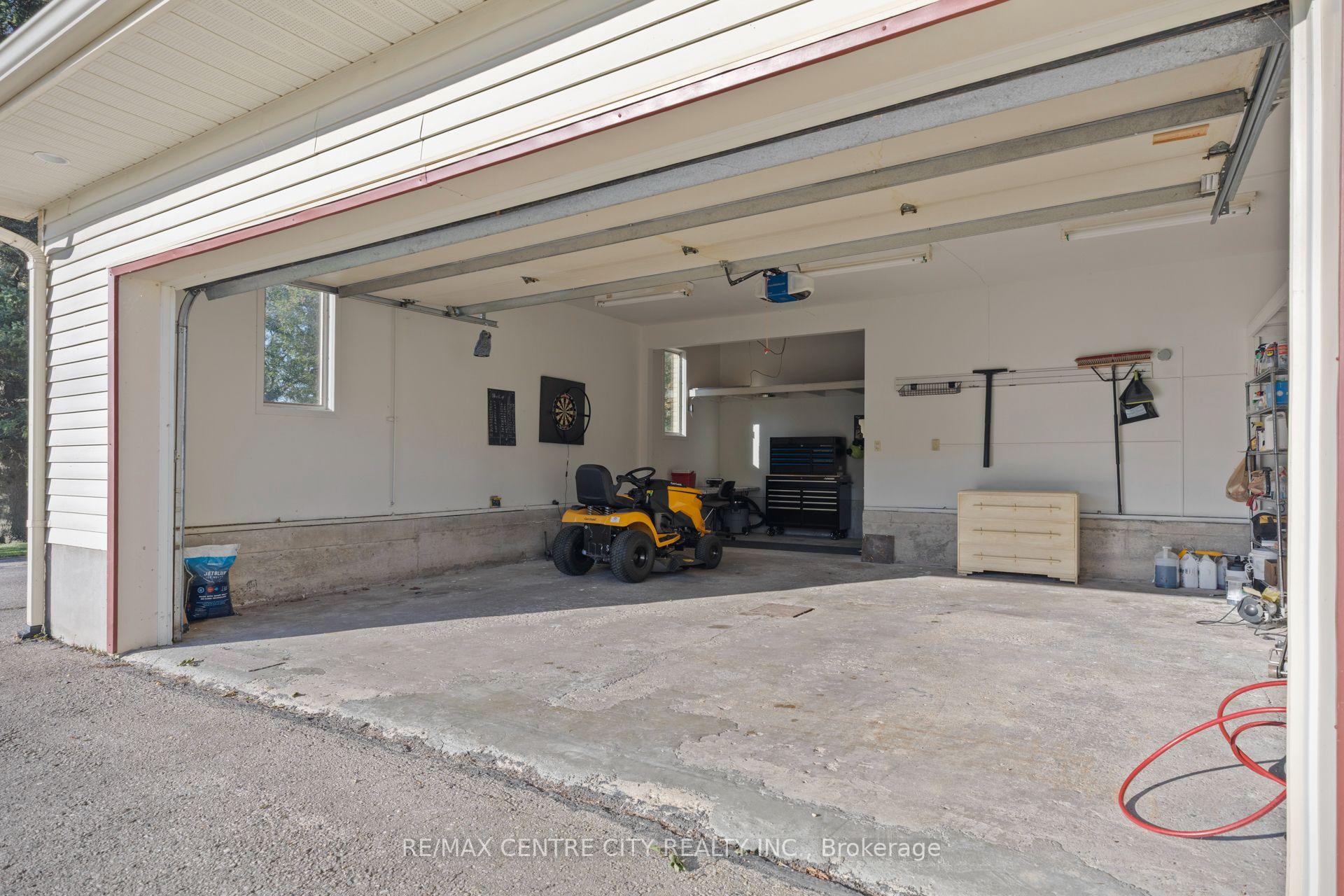 Photo 29 of 324 Carlow Road, Central Elgin, Port Stanley — HOMEH