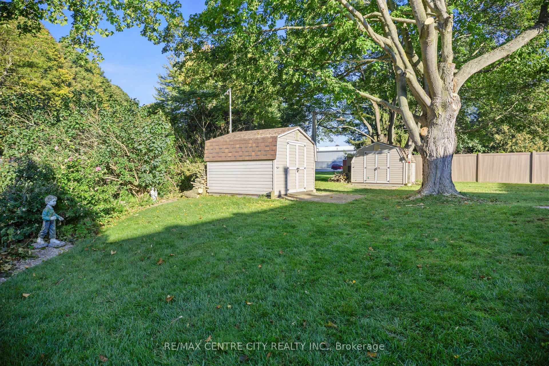 Photo 33 of 324 Carlow Road, Central Elgin, Port Stanley — HOMEH