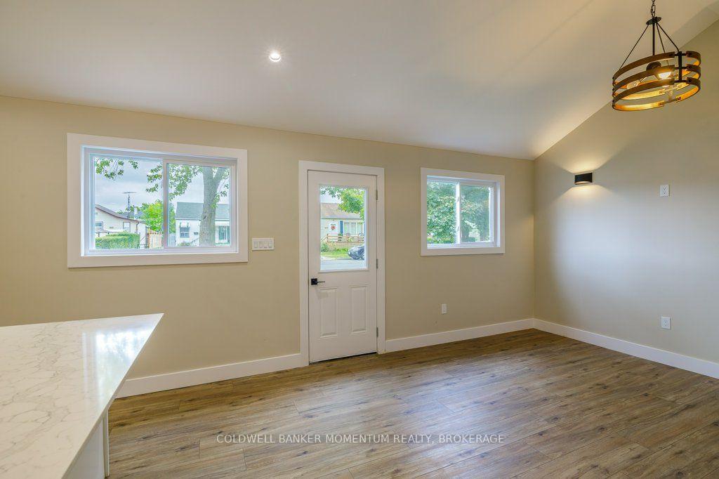 Photo 5 of 406 Hennepin Avenue, Welland, Lincoln/Crowland — HOMEH