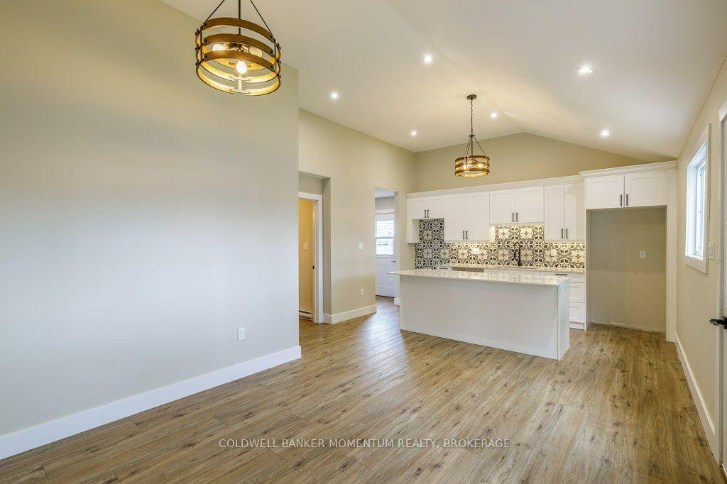 Photo 8 of 406 Hennepin Avenue, Welland, Lincoln/Crowland — HOMEH