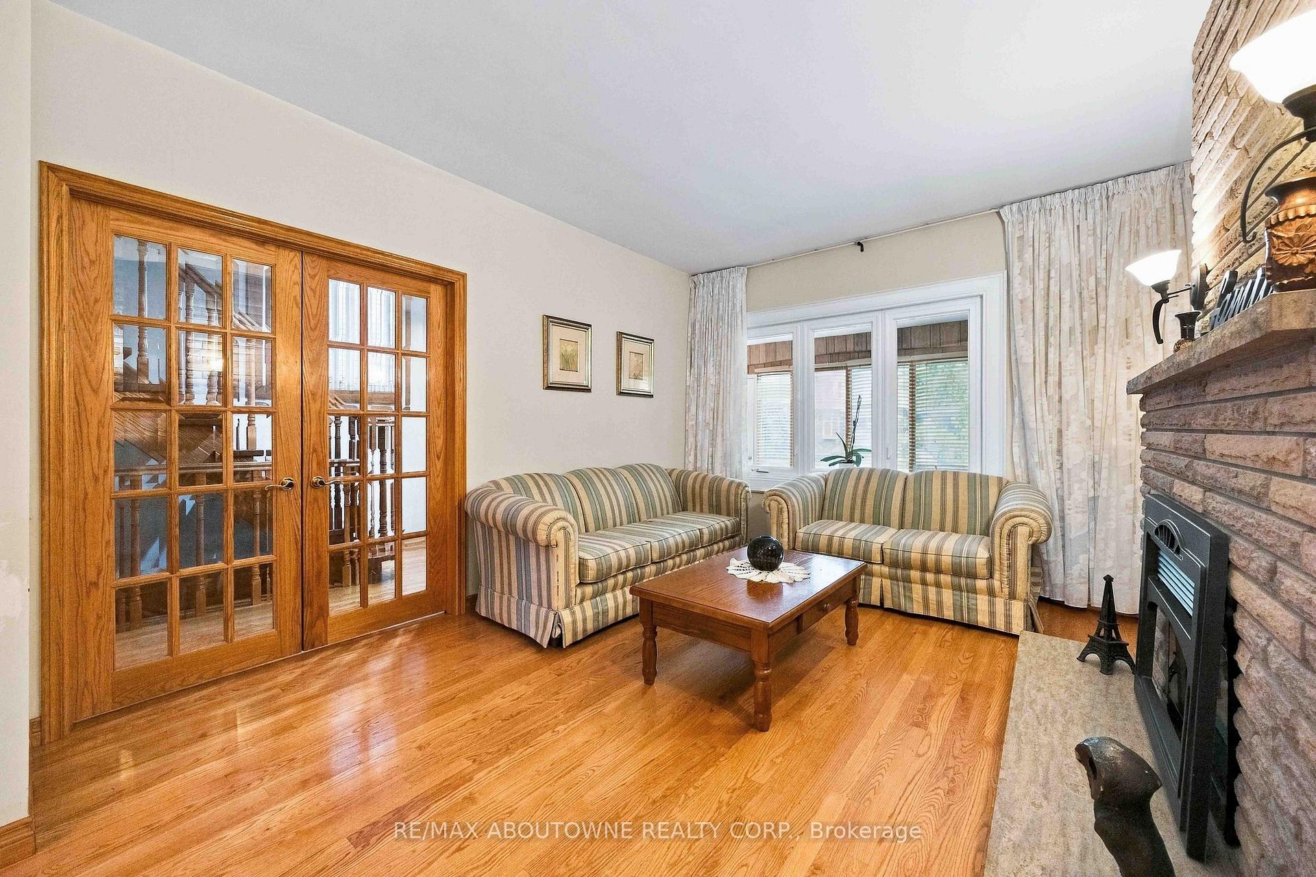 Photo 8 of 319 Durie Street, Toronto, Runnymede-Bloor West Village — HOMEH