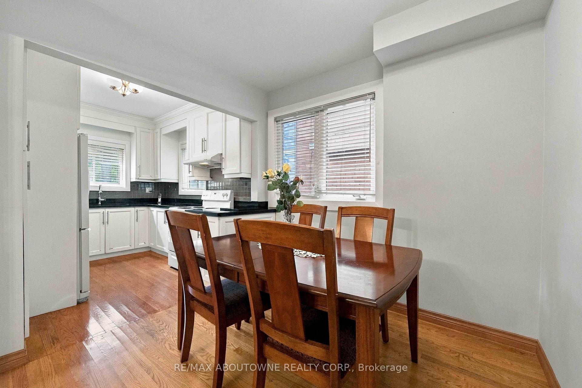 Photo 14 of 319 Durie Street, Toronto, Runnymede-Bloor West Village — HOMEH