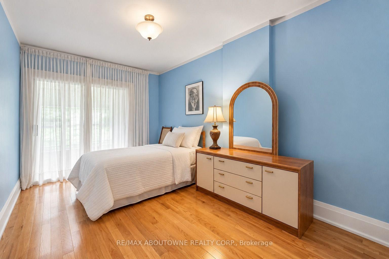 Photo 26 of 319 Durie Street, Toronto, Runnymede-Bloor West Village — HOMEH