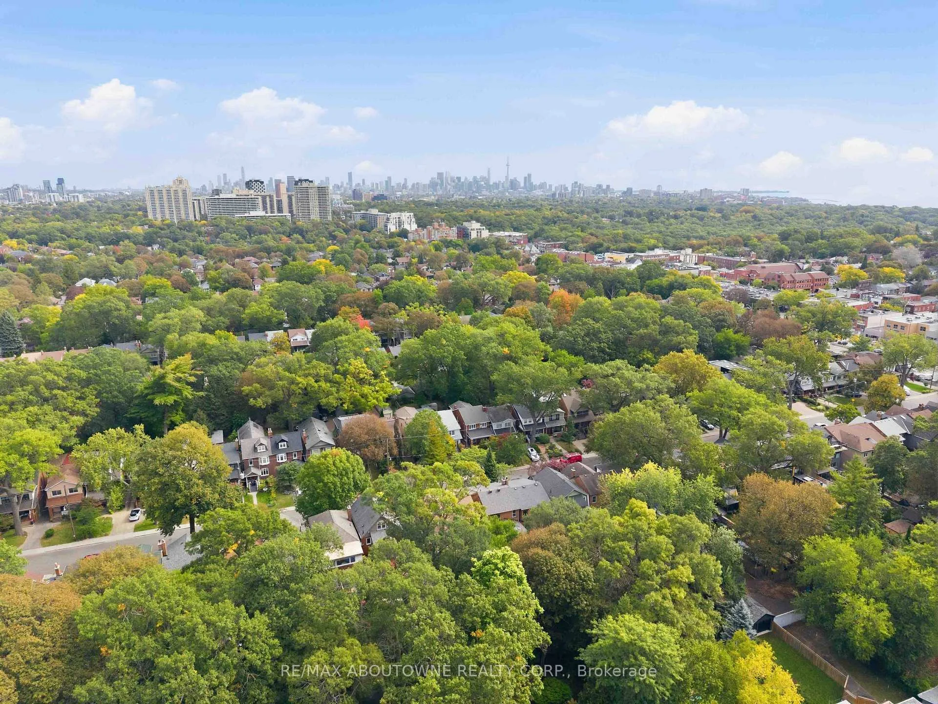 Photo 59 of 319 Durie Street, Toronto, Runnymede-Bloor West Village — HOMEH