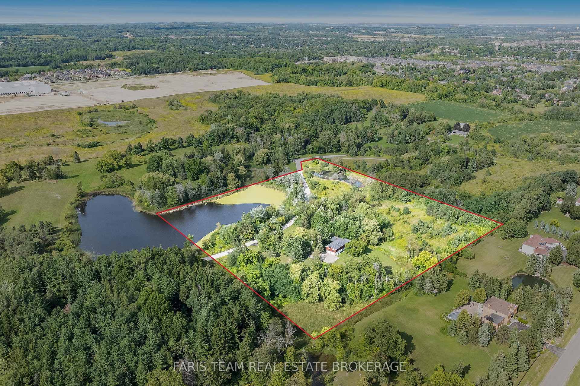 Photo of 175 South Summit Farm Road