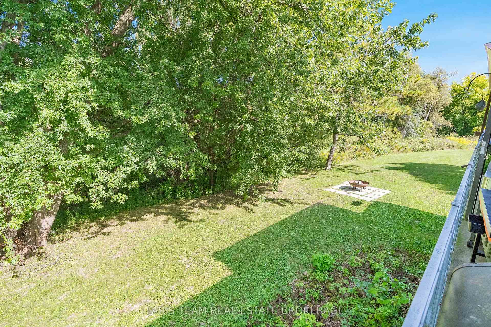Photo 36 of 175 South Summit Farm Road, King, King City — HOMEH