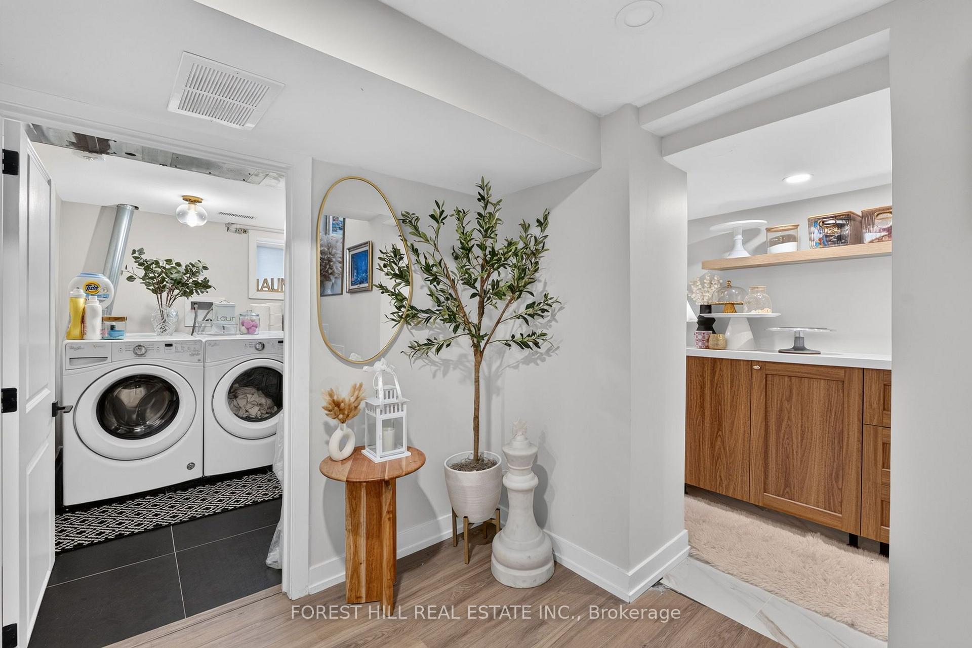 Photo 23 of 346 O'Connor Drive, Toronto, East York — HOMEH