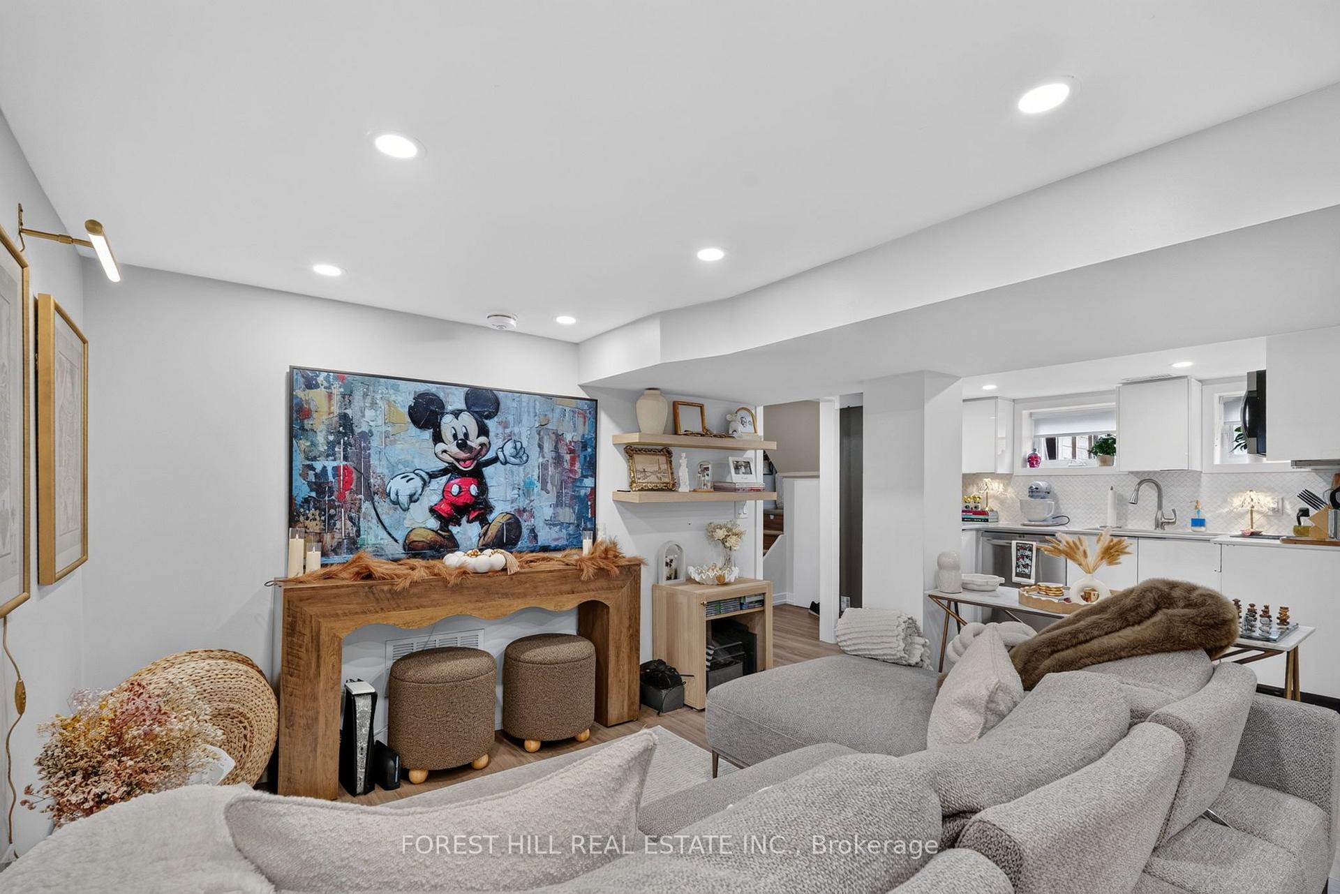 Photo 26 of 346 O'Connor Drive, Toronto, East York — HOMEH