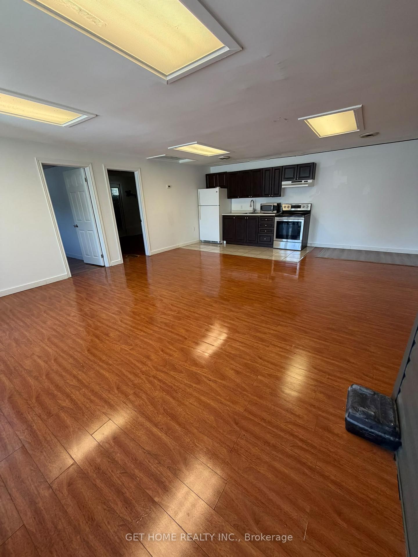 Photo 1 of Unit Main, 358 The Queensway, Georgina, Keswick South — HOMEH