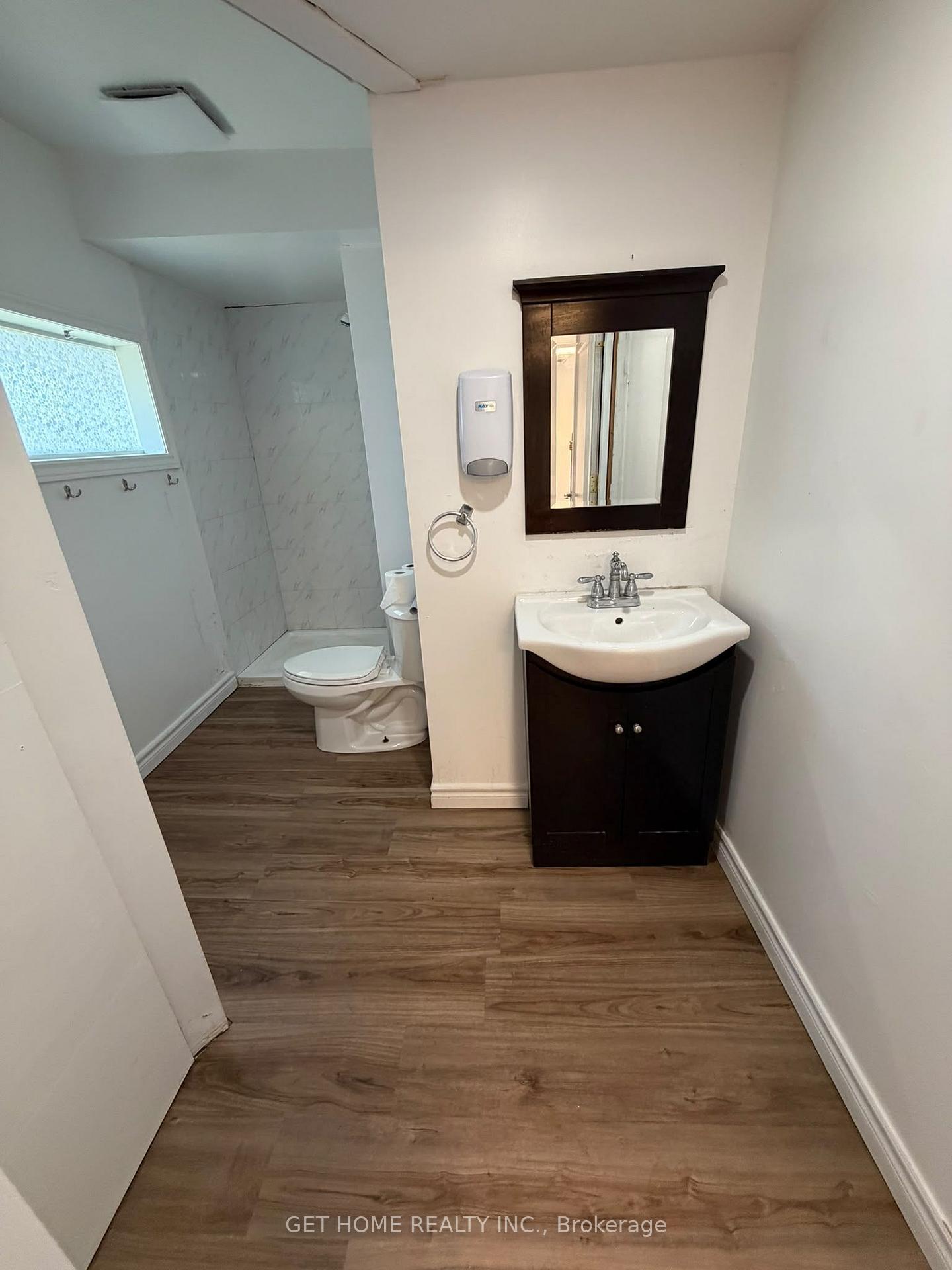 Photo 7 of Unit Main, 358 The Queensway, Georgina, Keswick South — HOMEH