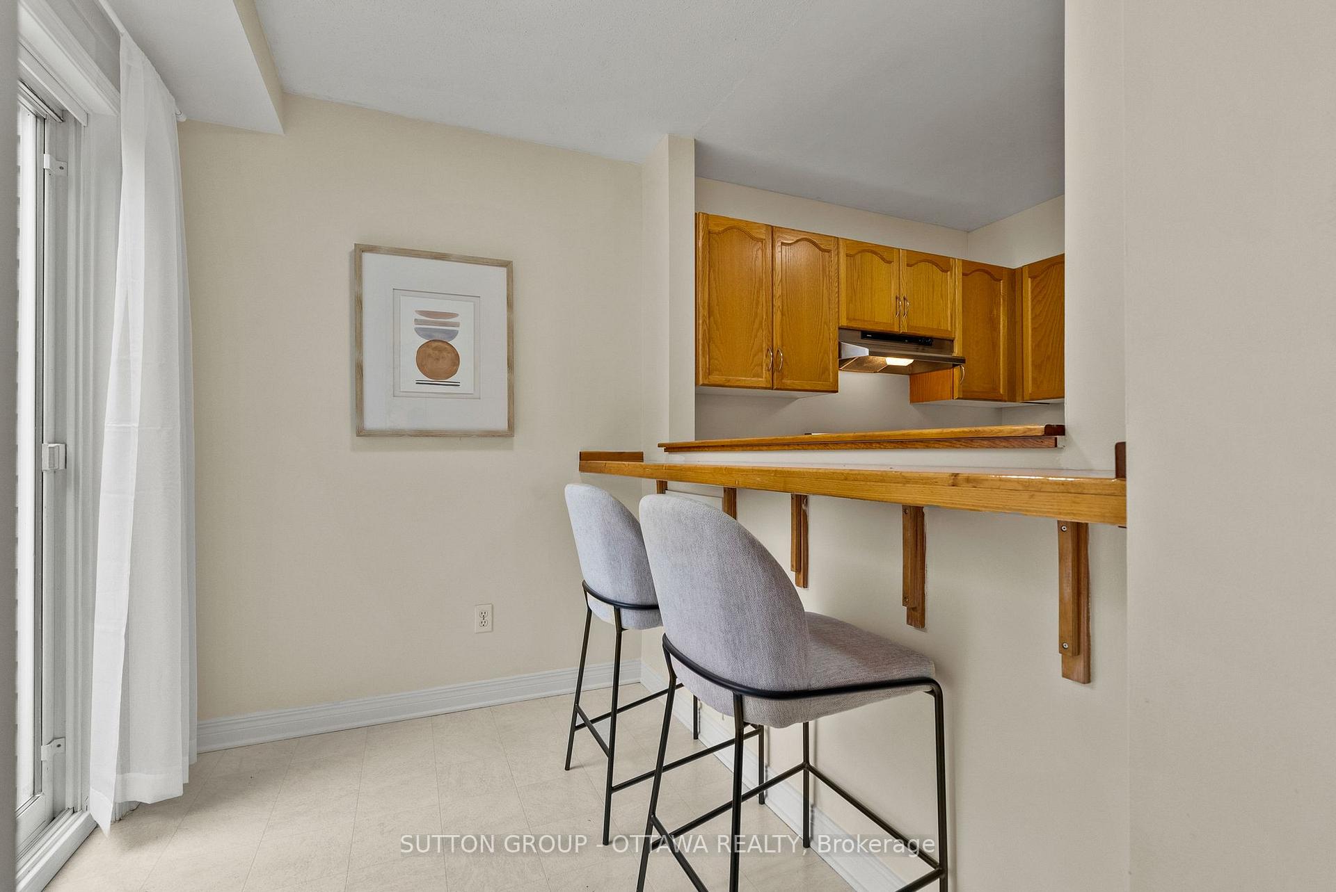 Photo 16 of 48 Kalbrook Street, Ottawa, Kanata - Kanata Lakes/Heritage Hills — HOMEH