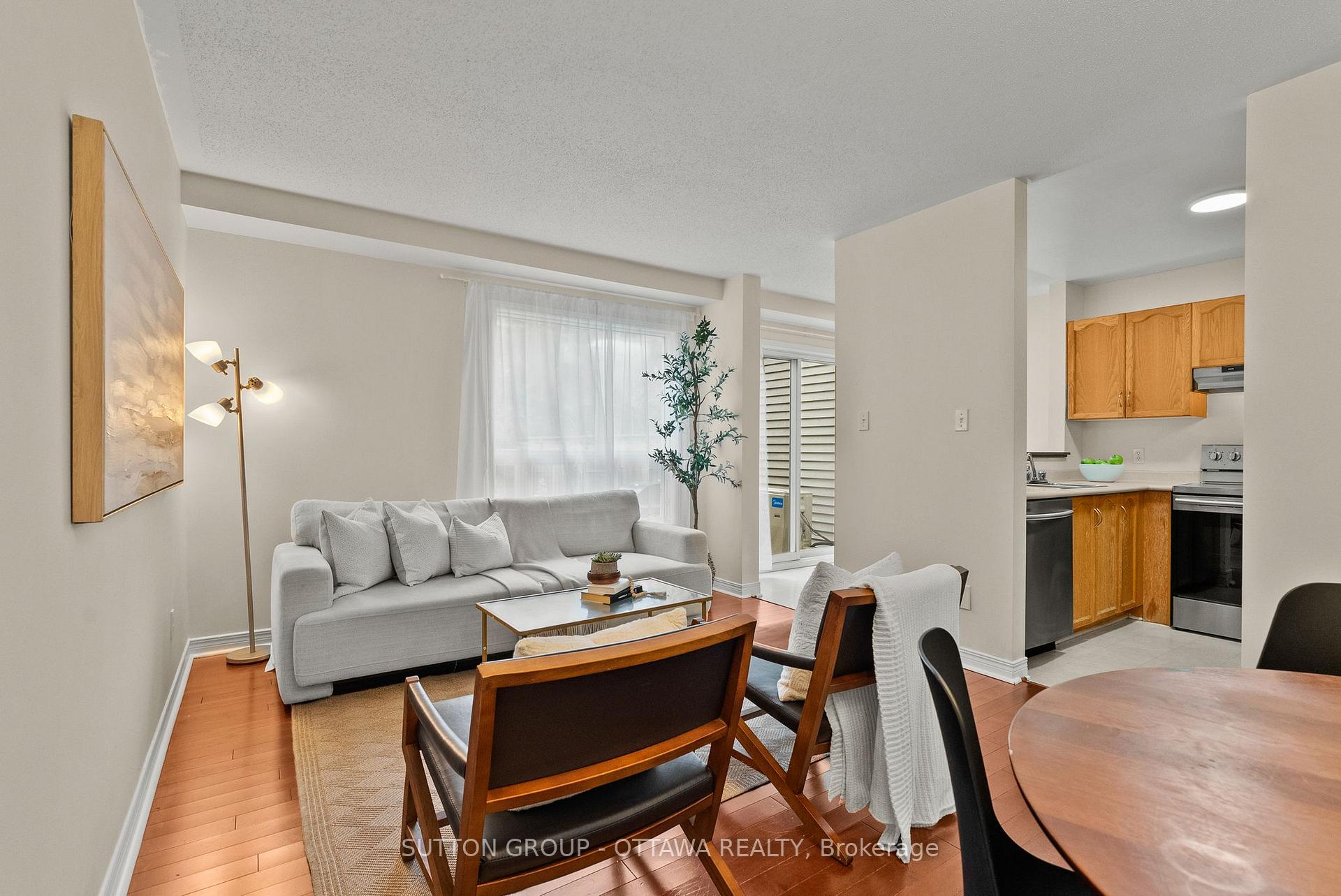 Photo 21 of 48 Kalbrook Street, Ottawa, Kanata - Kanata Lakes/Heritage Hills — HOMEH