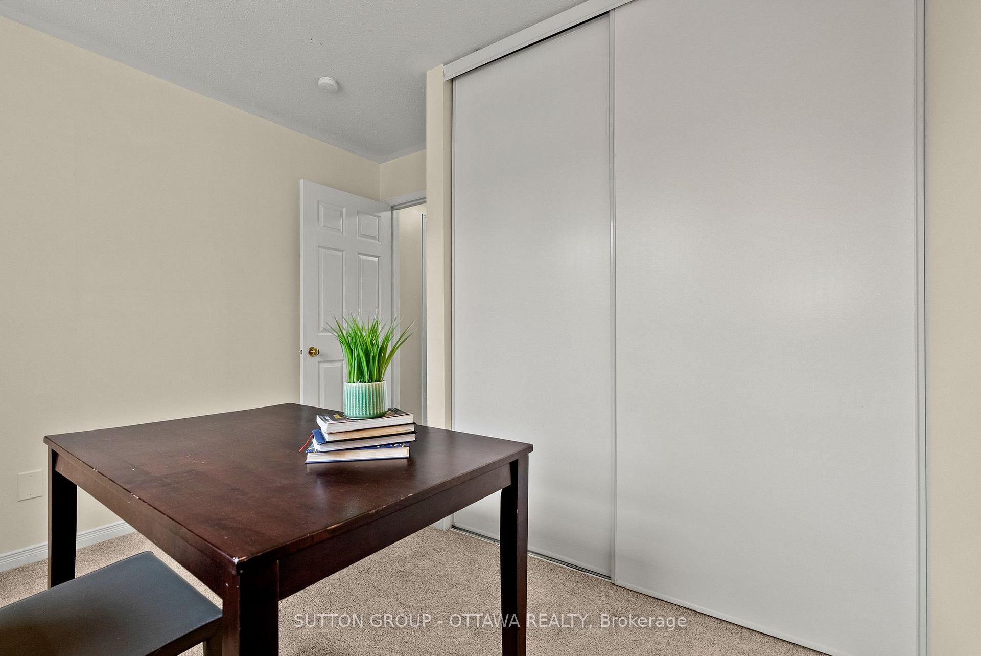 Photo 33 of 48 Kalbrook Street, Ottawa, Kanata - Kanata Lakes/Heritage Hills — HOMEH