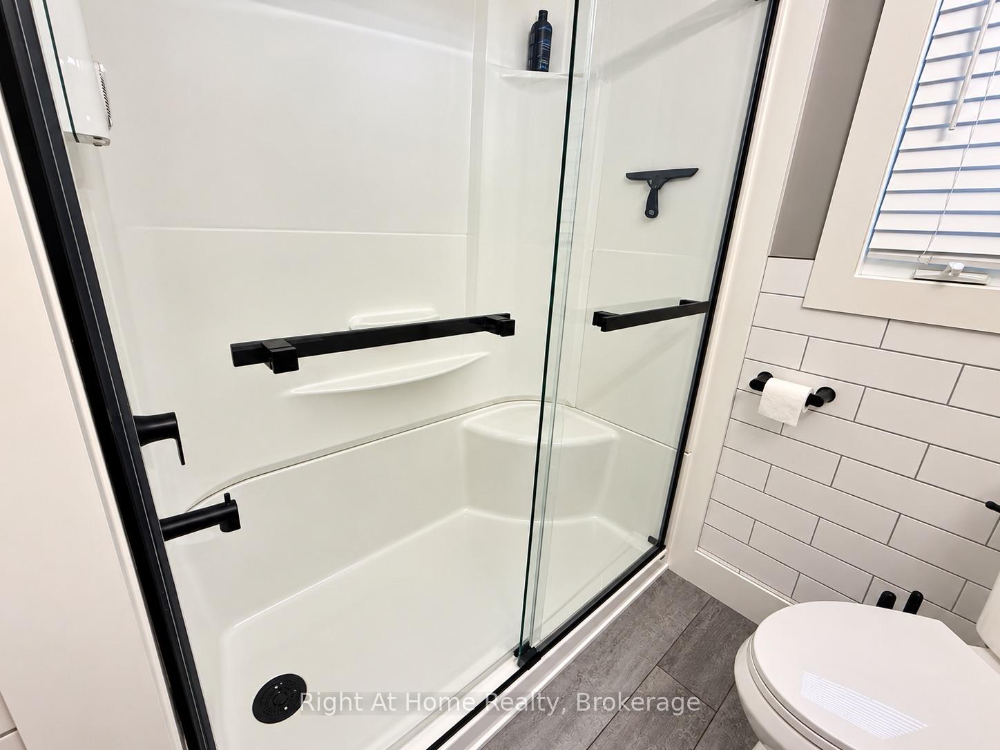 Photo 19 of 129 Marlborough Street, Thunder Bay, Mariday Heights — HOMEH