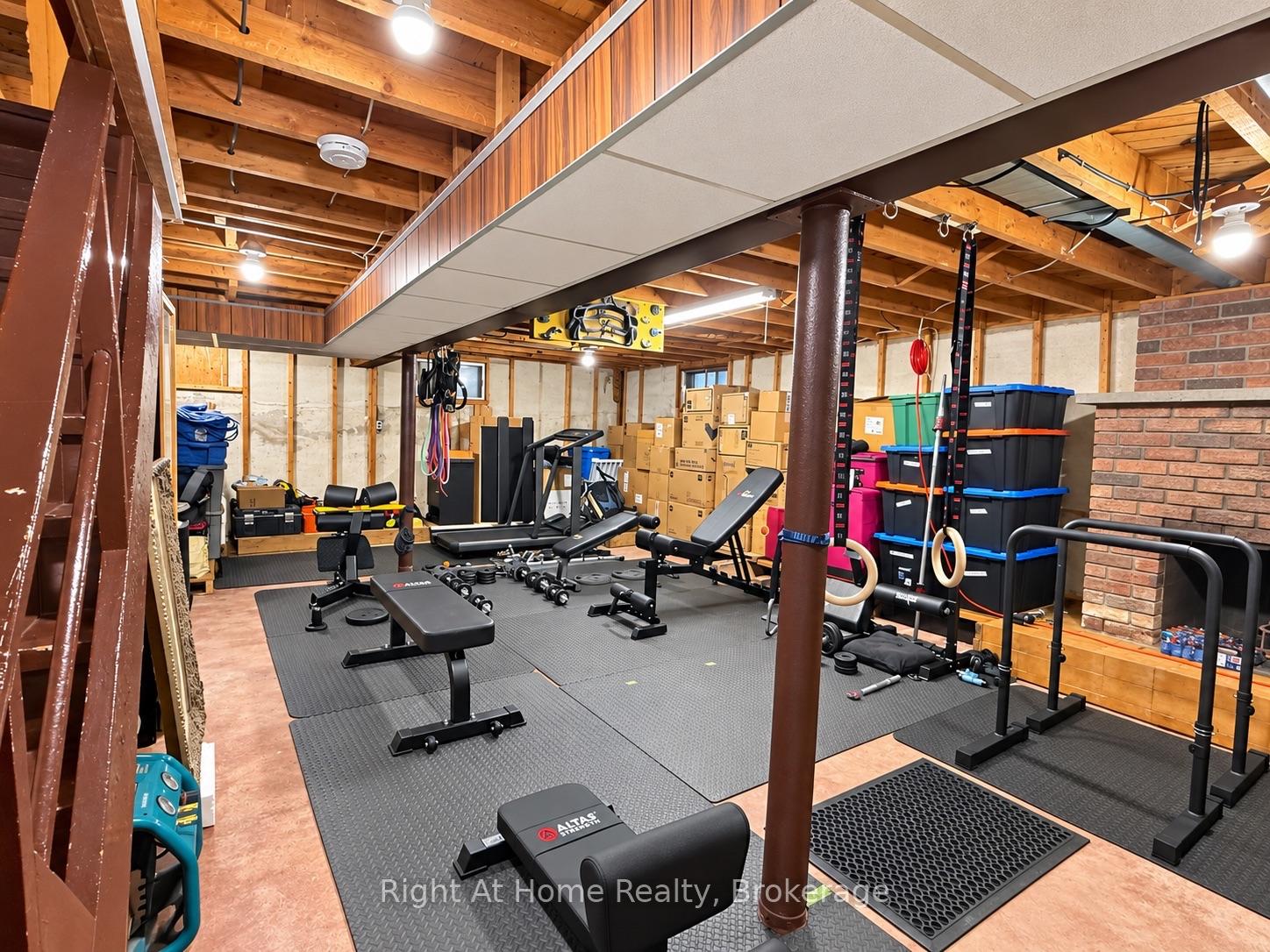 Photo 32 of 129 Marlborough Street, Thunder Bay, Mariday Heights — HOMEH