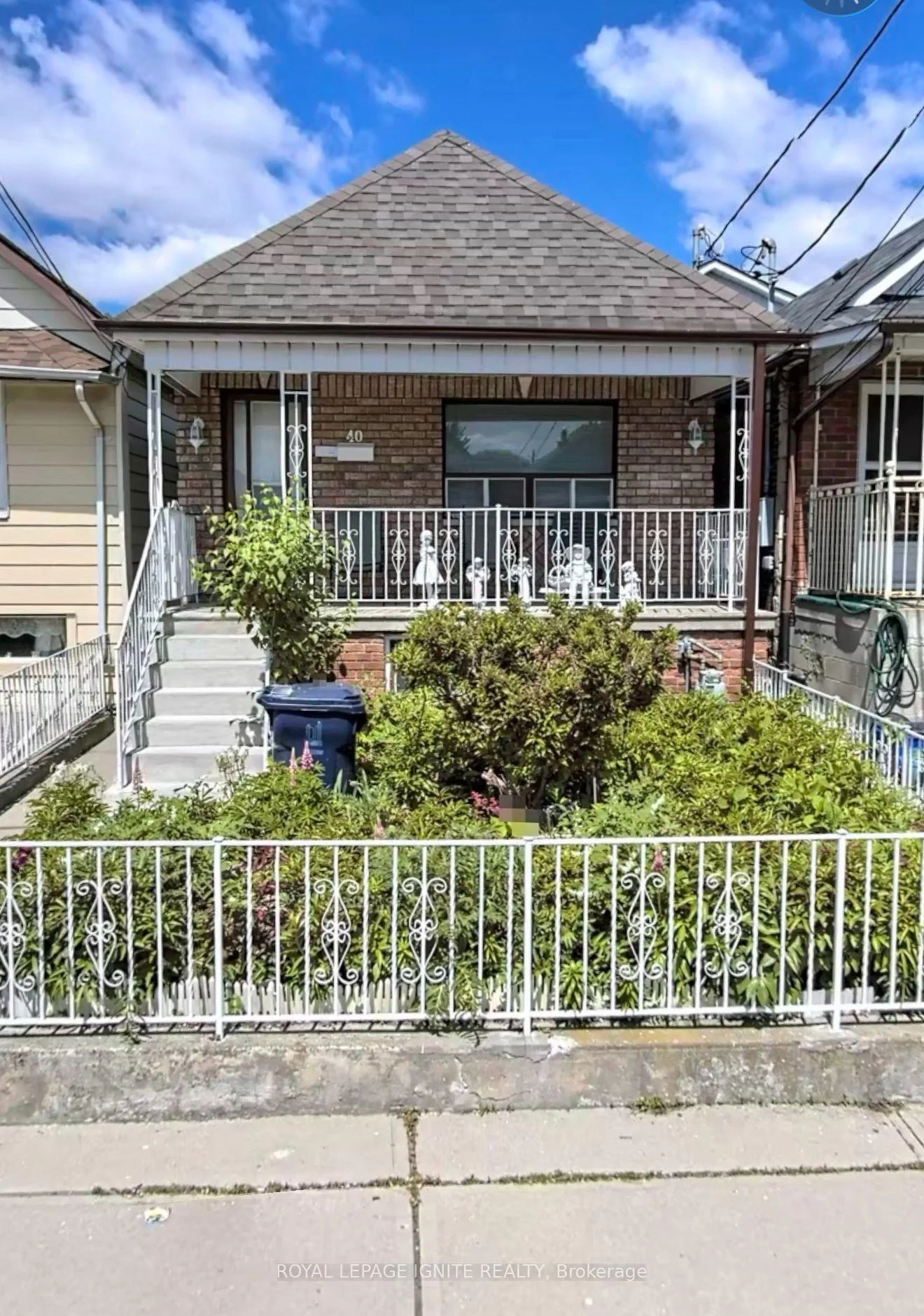 Photo of 40 Avon Avenue