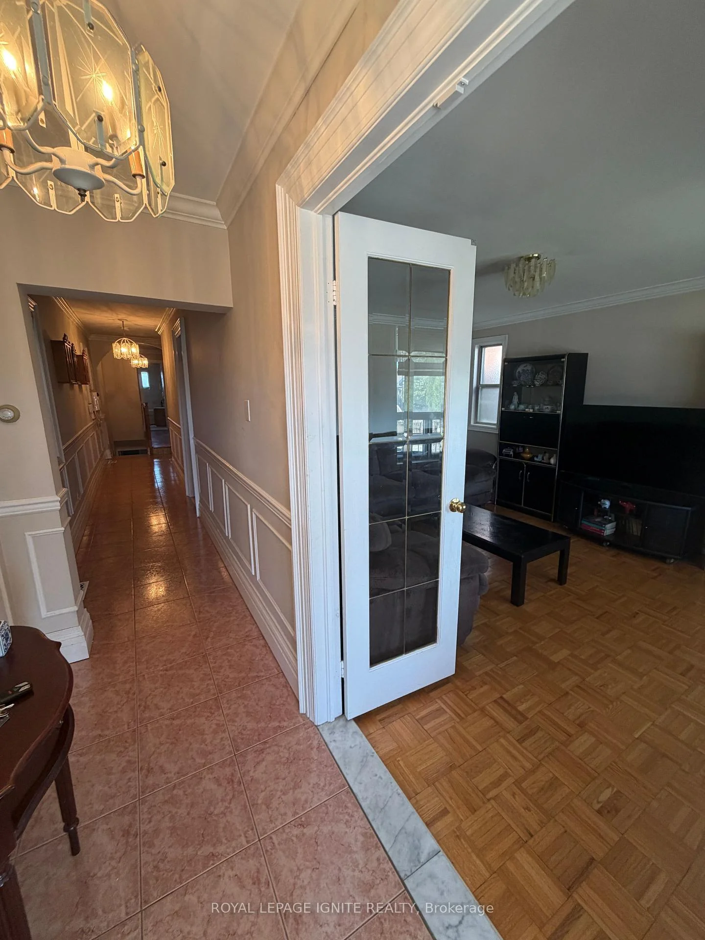 Photo 36 of 40 Avon Avenue, Toronto, Rockcliffe-Smythe — HOMEH