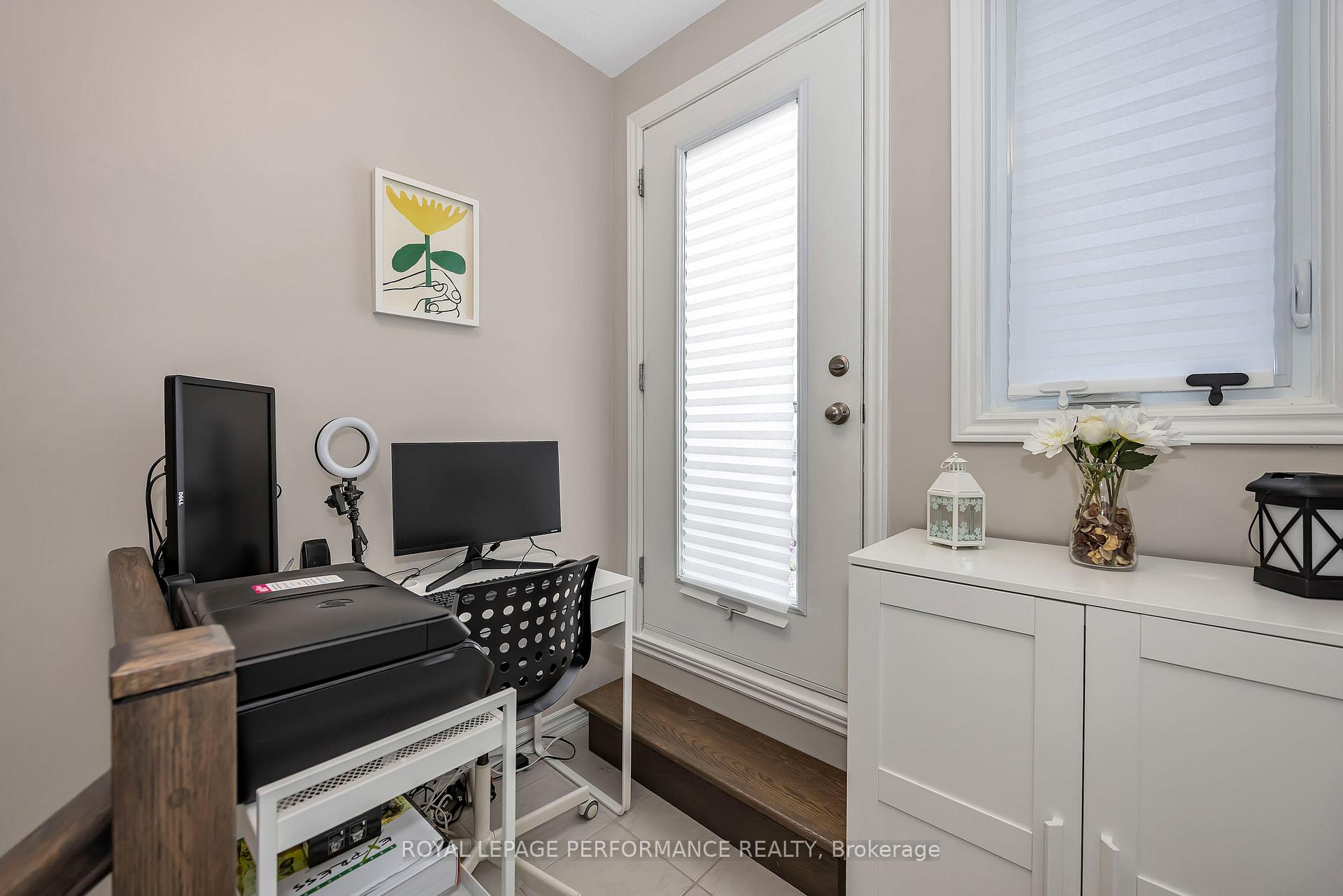 Photo 22 of 547 Ozawa Private, Ottawa, CFB Rockcliffe and Area — HOMEH