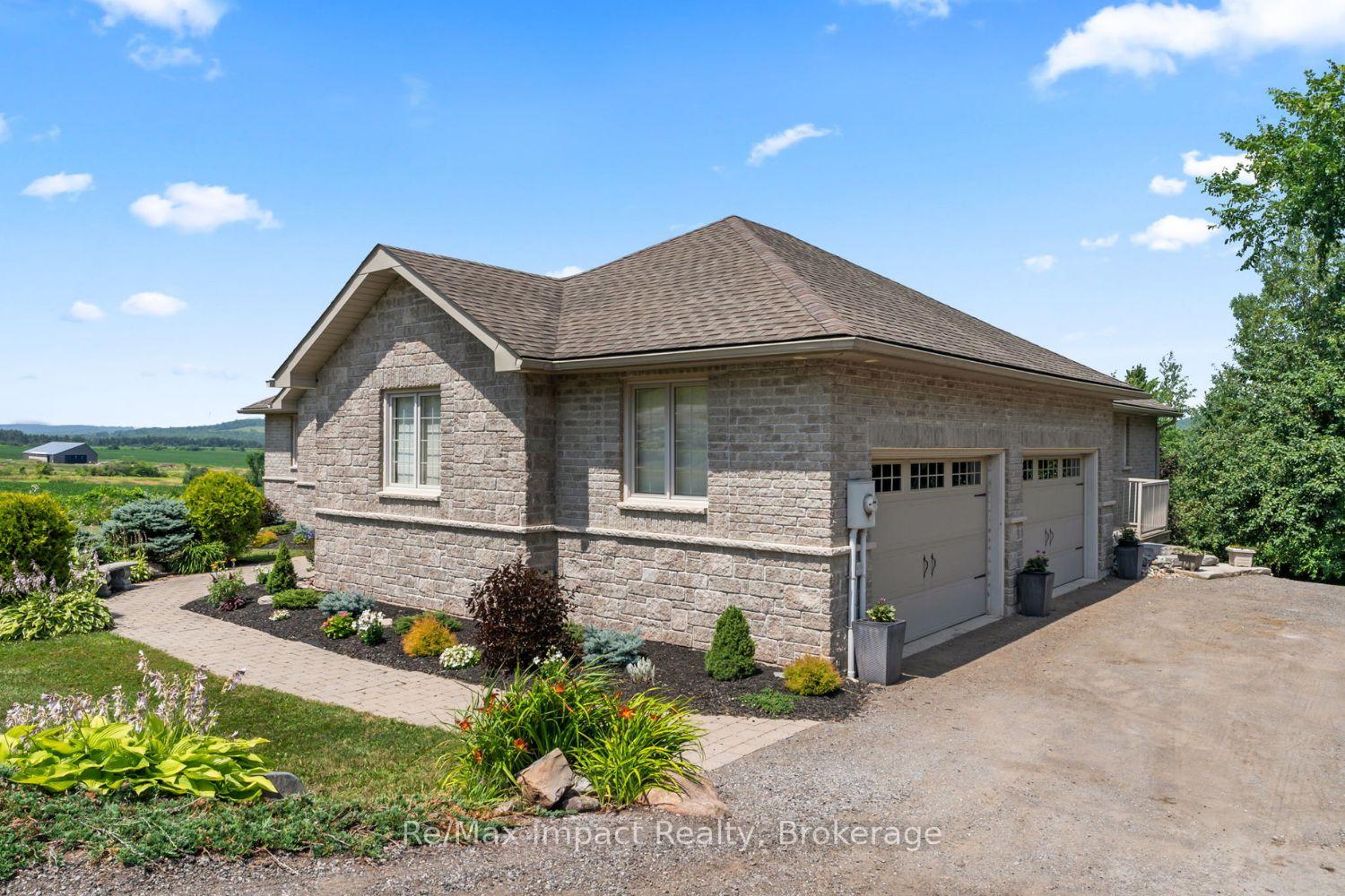 Photo 4 of 422 7A Highway, Cavan Monaghan, Cavan Twp — HOMEH