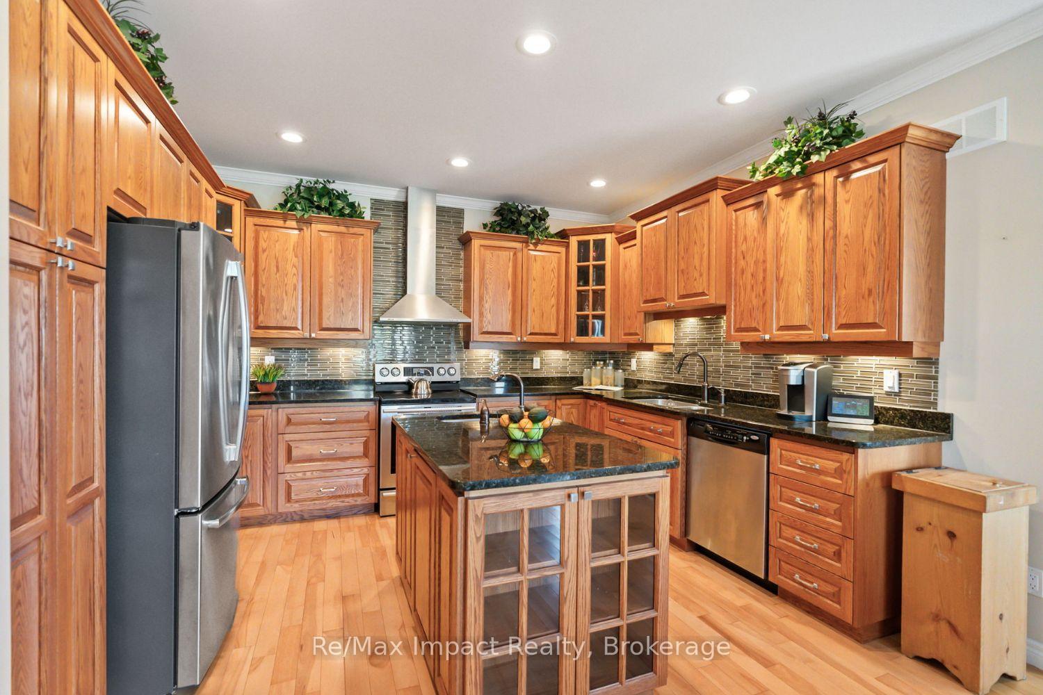 Photo 15 of 422 7A Highway, Cavan Monaghan, Cavan Twp — HOMEH