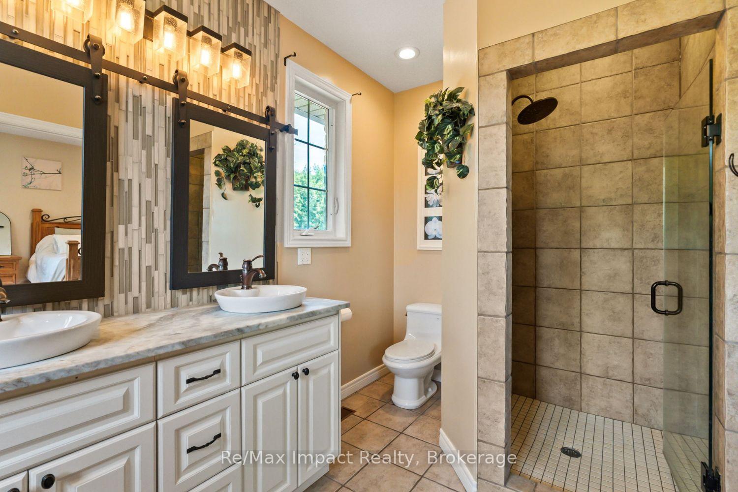 Photo 19 of 422 7A Highway, Cavan Monaghan, Cavan Twp — HOMEH