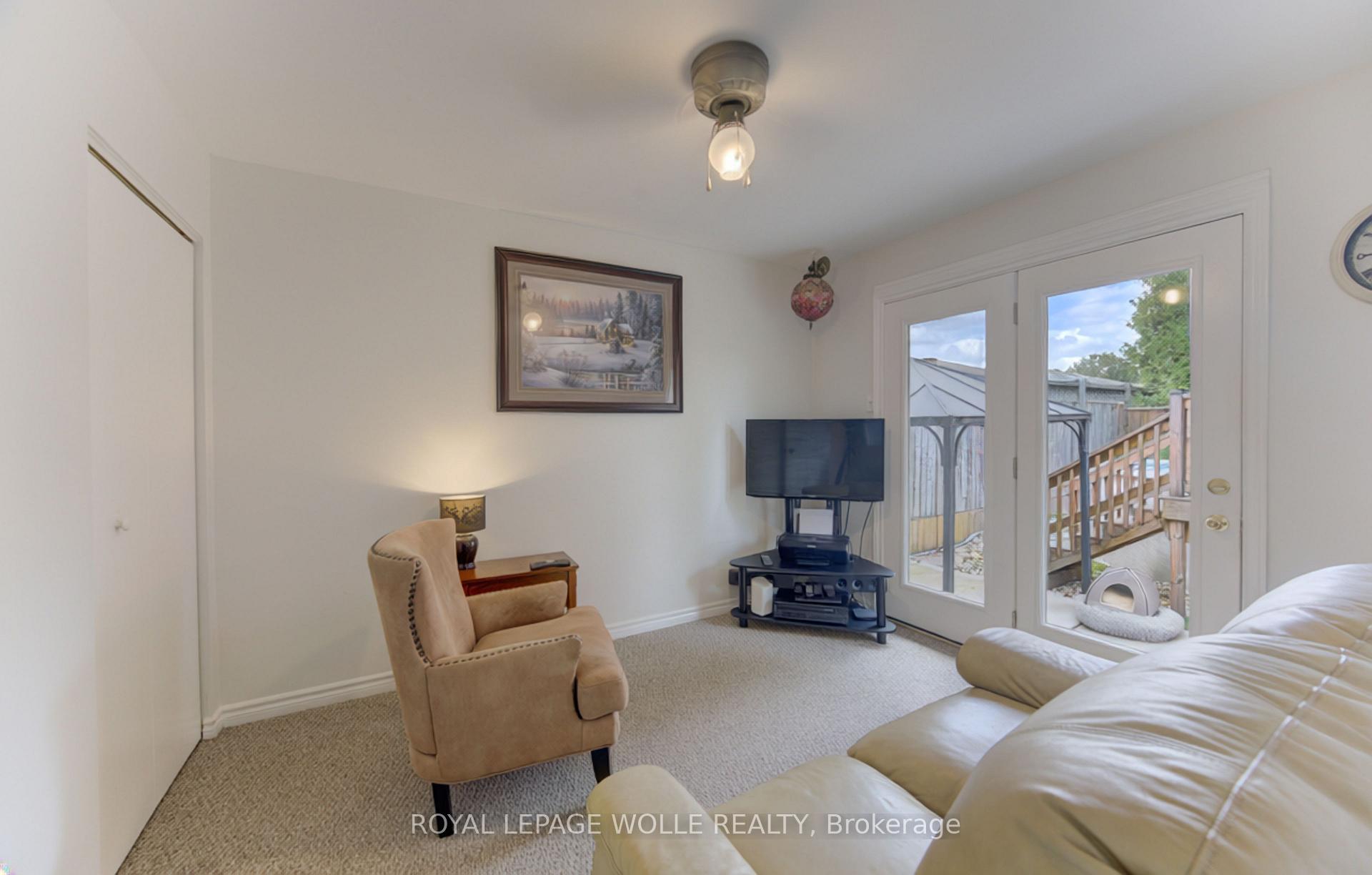 Photo 16 of 144 Holborn Drive, Kitchener, Stanley Park — HOMEH