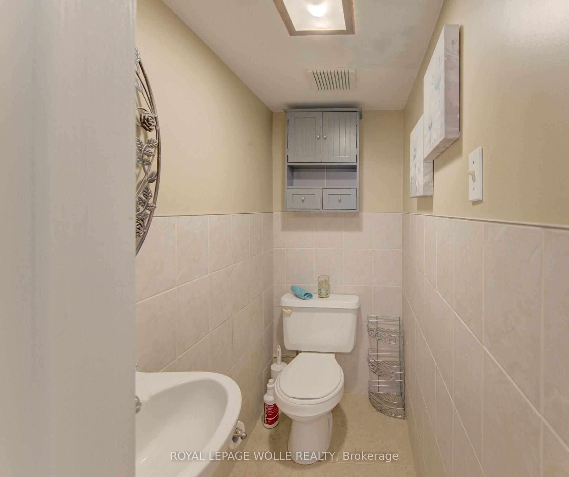 Photo 23 of 144 Holborn Drive, Kitchener, Stanley Park — HOMEH