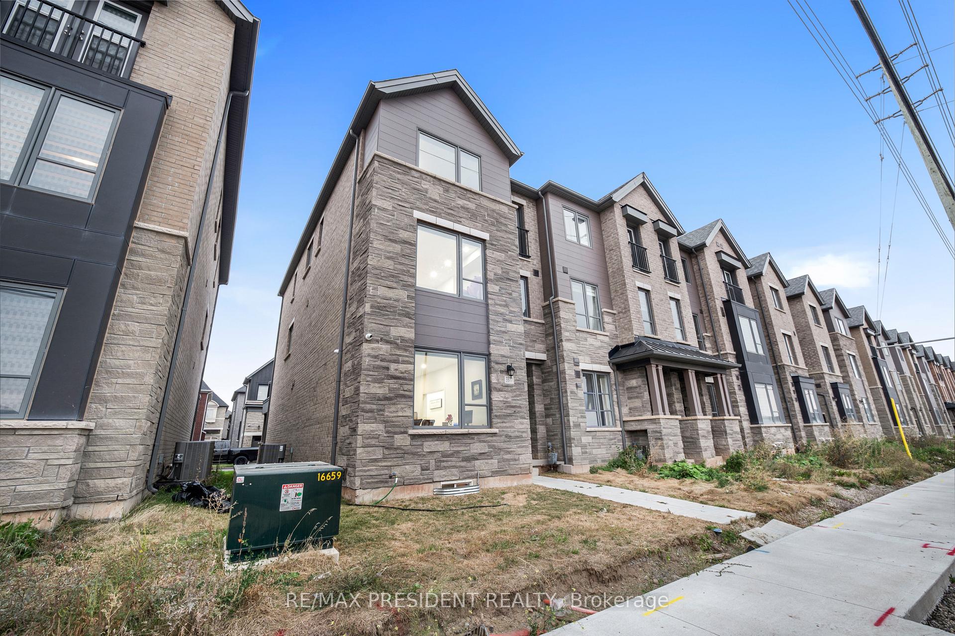 Photo 4 of 3377 Sixth Line, Oakville, Glenorchy — HOMEH