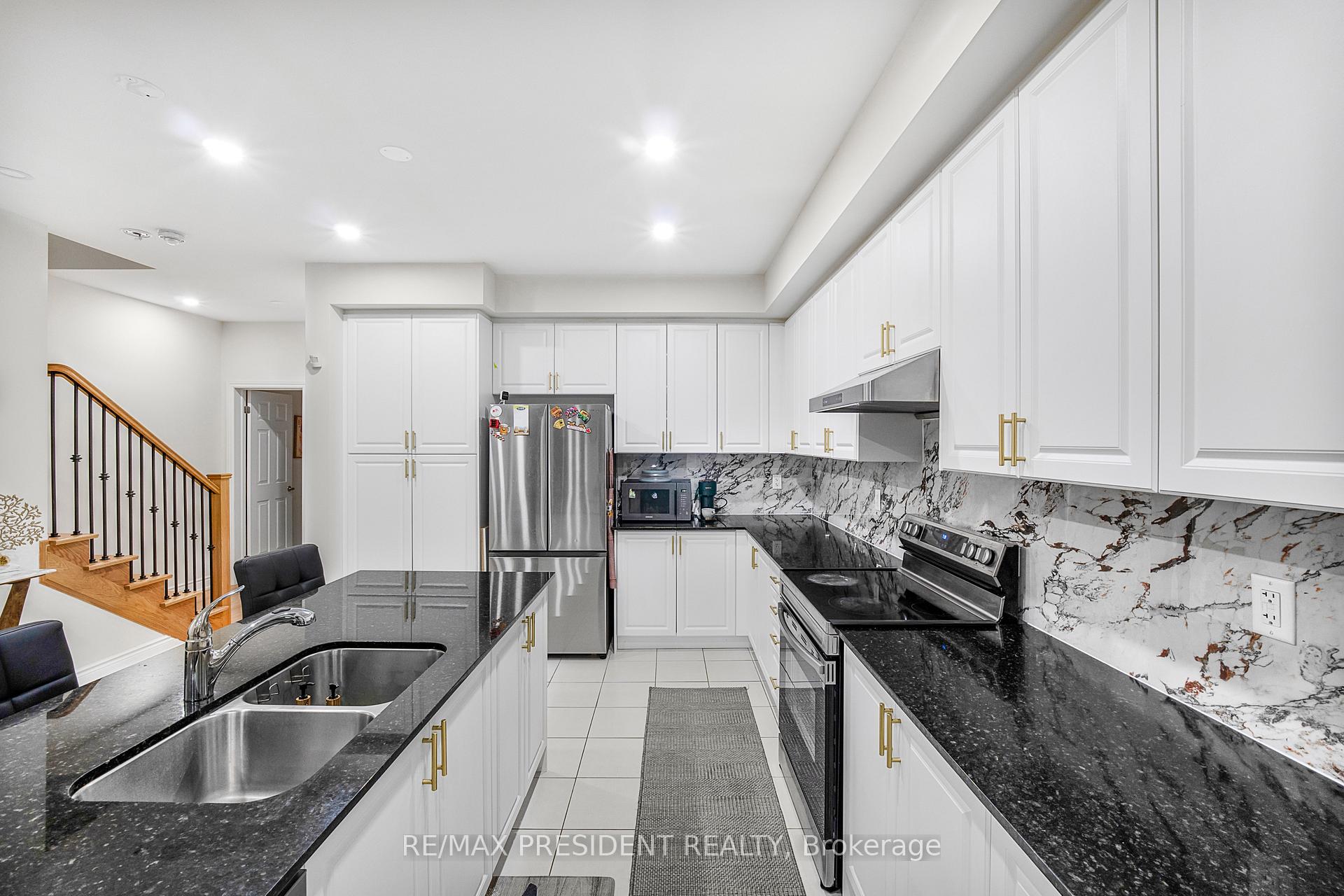 Photo 19 of 3377 Sixth Line, Oakville, Glenorchy — HOMEH