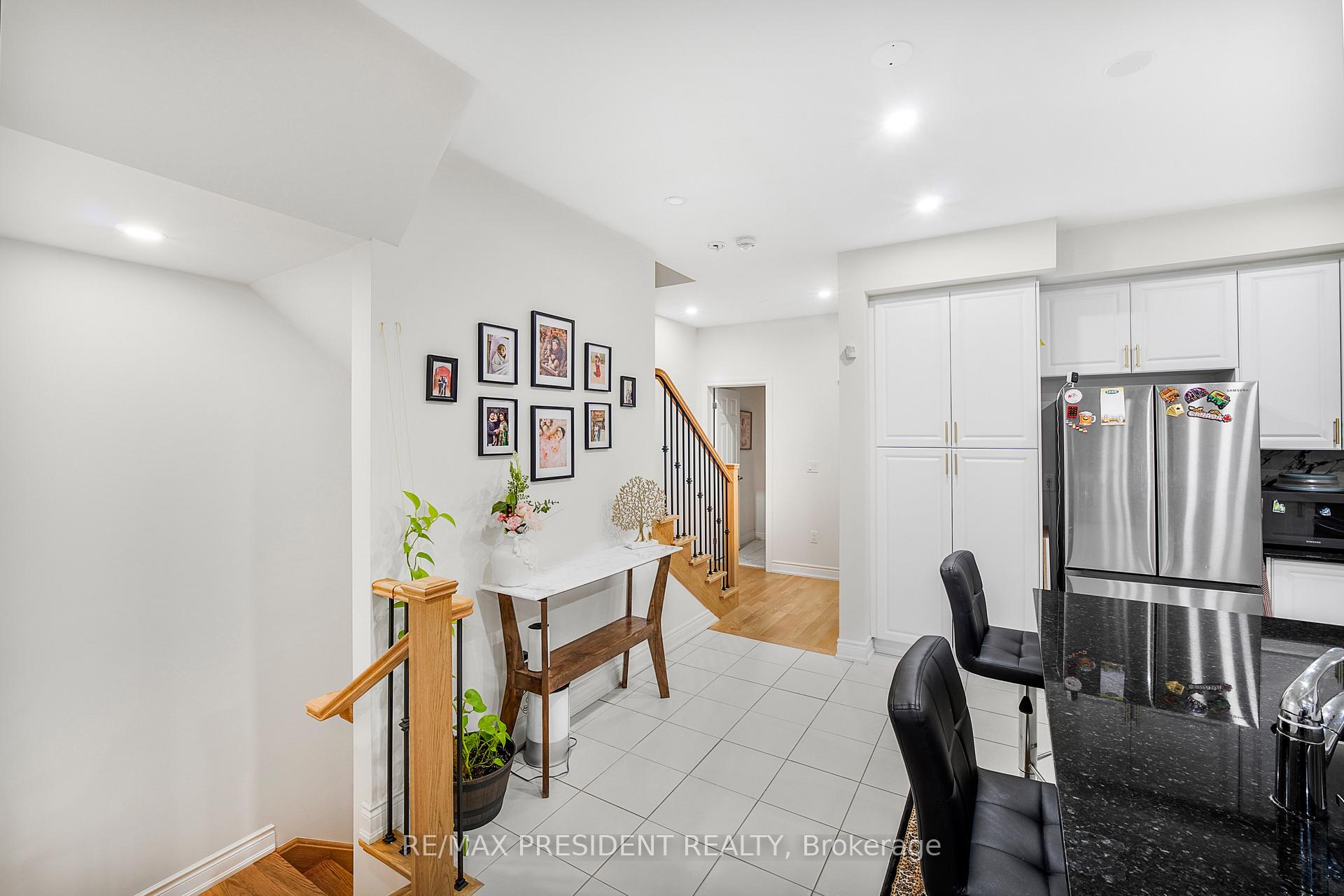 Photo 22 of 3377 Sixth Line, Oakville, Glenorchy — HOMEH