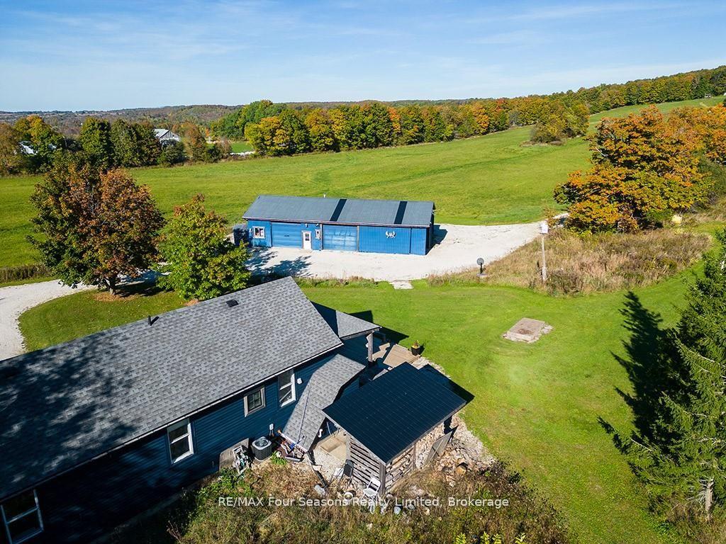 Photo 6 of 495529 Grey Road 2, Blue Mountains — HOMEH
