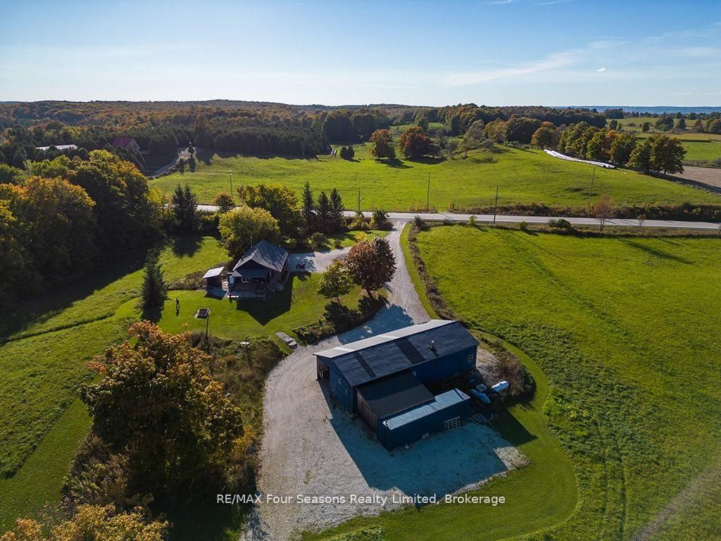 Photo 9 of 495529 Grey Road 2, Blue Mountains — HOMEH