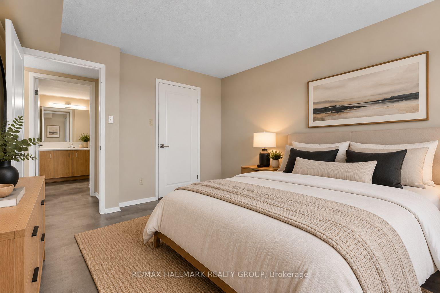 Photo 13 of Unit 306, 345 Centrum Boulevard, Ottawa, Bilberry Creek/Queenswood Heights — HOMEH