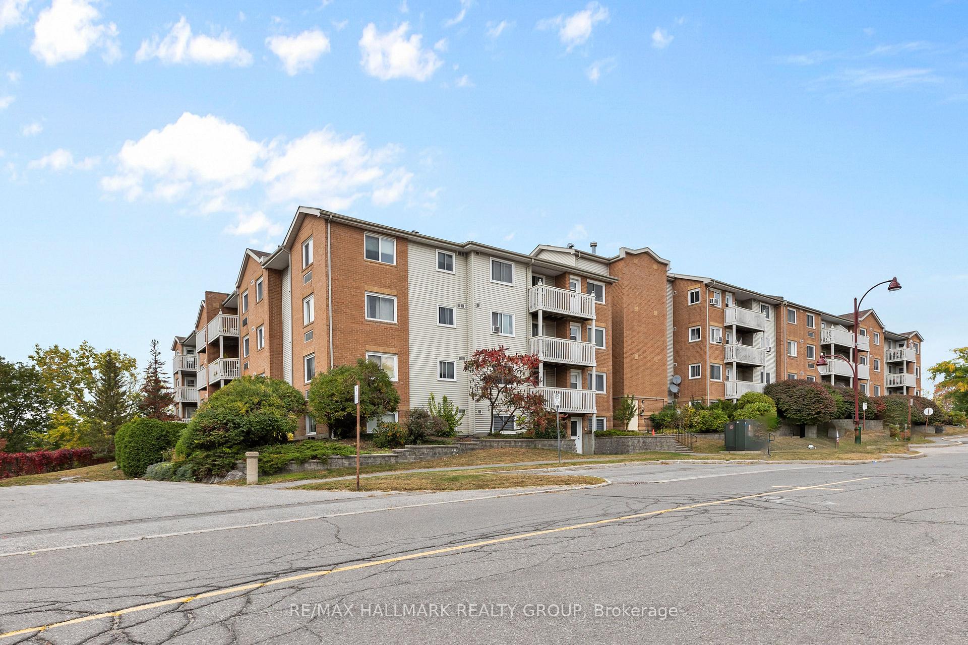 Photo 20 of Unit 306, 345 Centrum Boulevard, Ottawa, Bilberry Creek/Queenswood Heights — HOMEH