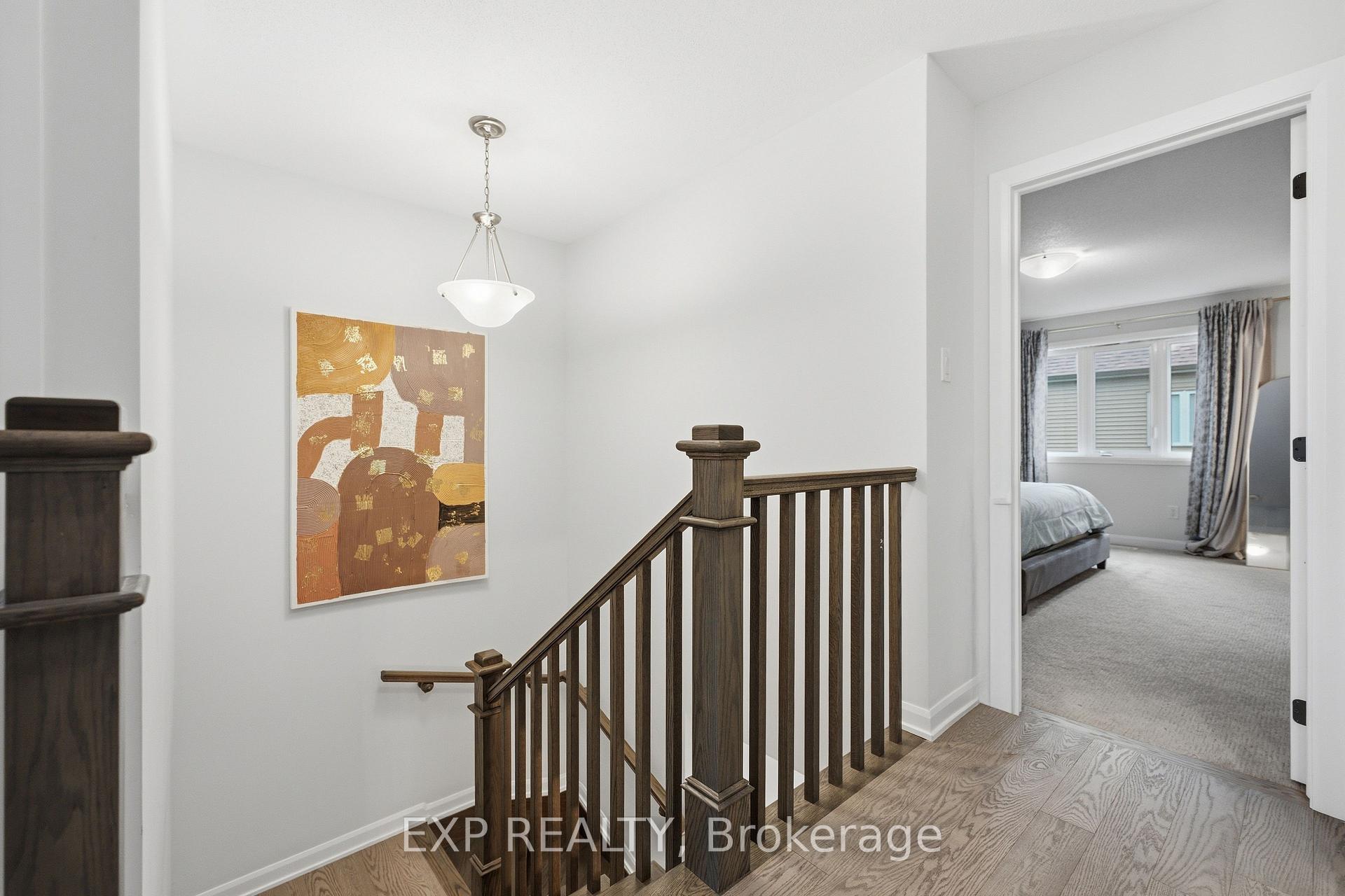 Photo 16 of 23 Finglas Court, Ottawa, Barrhaven - Half Moon Bay — HOMEH