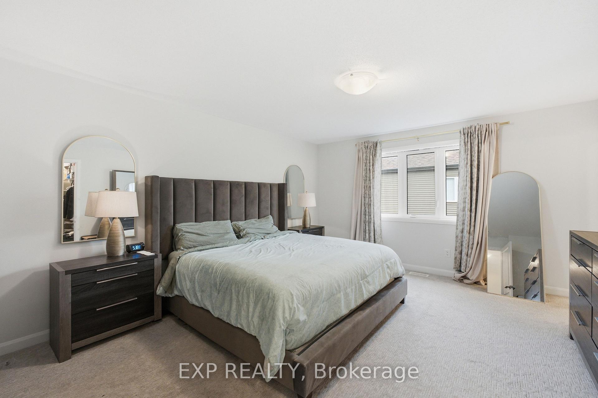 Photo 17 of 23 Finglas Court, Ottawa, Barrhaven - Half Moon Bay — HOMEH