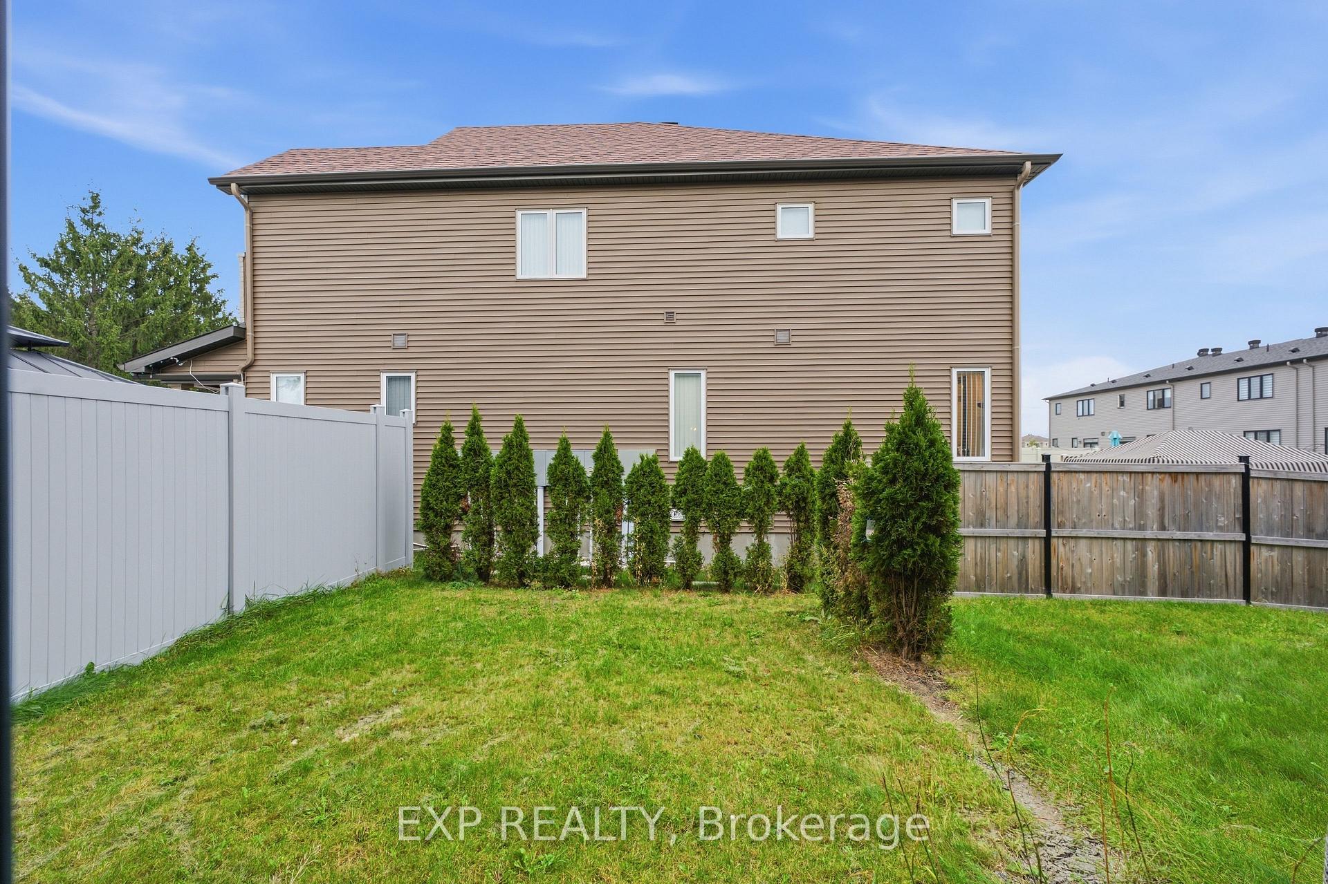 Photo 27 of 23 Finglas Court, Ottawa, Barrhaven - Half Moon Bay — HOMEH