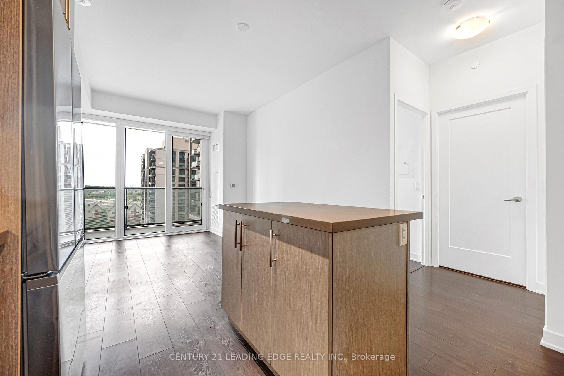 Photo 7 of Unit 707, 95 Oneida Crescent, Richmond Hill, Langstaff — HOMEH