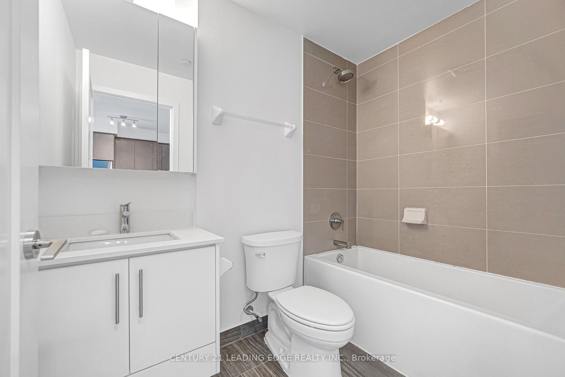Photo 16 of Unit 707, 95 Oneida Crescent, Richmond Hill, Langstaff — HOMEH