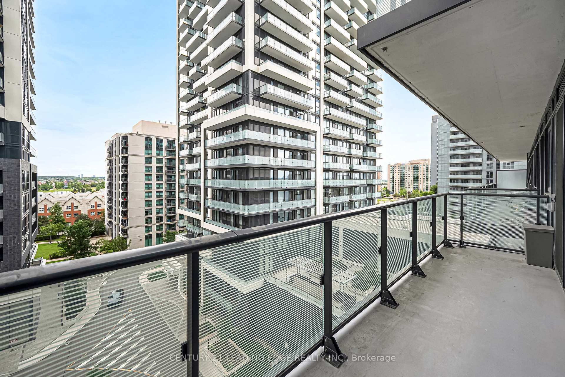 Photo 33 of Unit 707, 95 Oneida Crescent, Richmond Hill, Langstaff — HOMEH