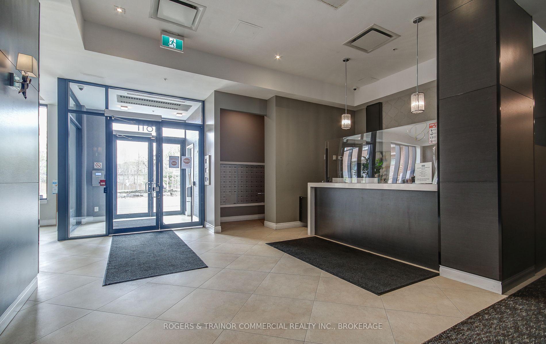 Photo 5 of Unit 109, 11611 Yonge Street, Richmond Hill, Jefferson — HOMEH