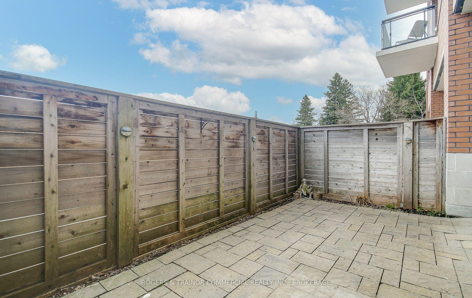 Photo 28 of Unit 109, 11611 Yonge Street, Richmond Hill, Jefferson — HOMEH