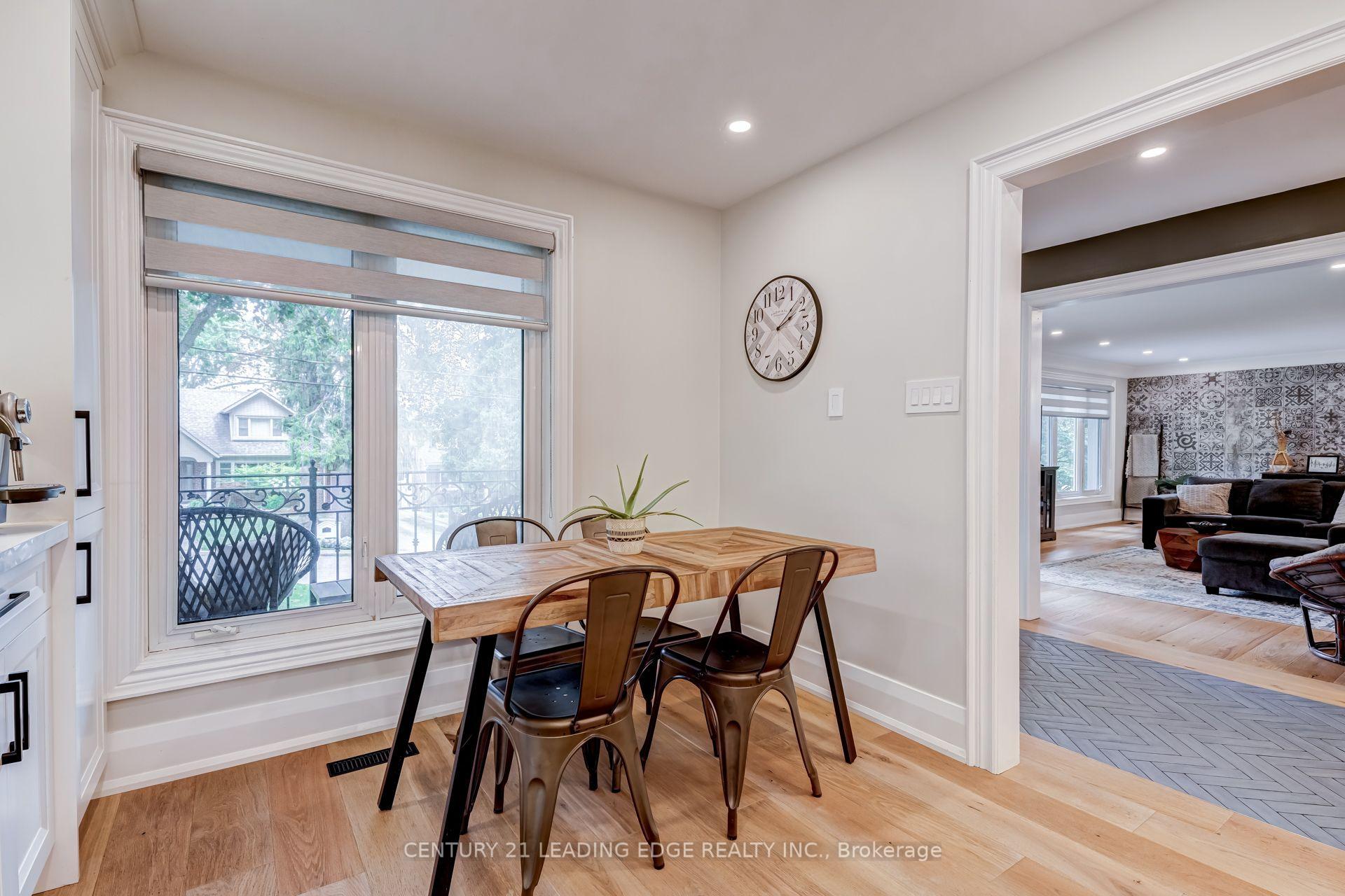 Photo 10 of 5 Mountbatten Road, Etobicoke, Humber Heights — HOMEH