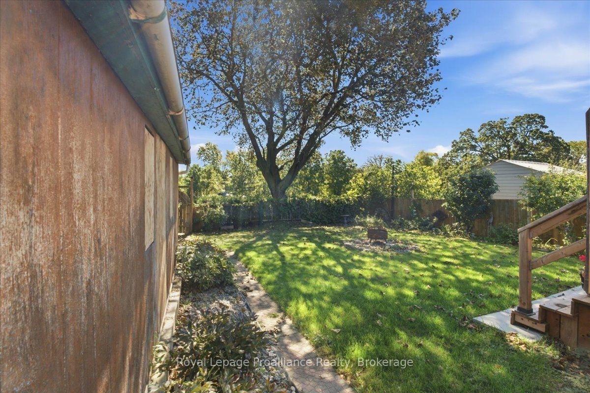 Photo 37 of 93 Bay Drive, Belleville, Belleville Ward — HOMEH