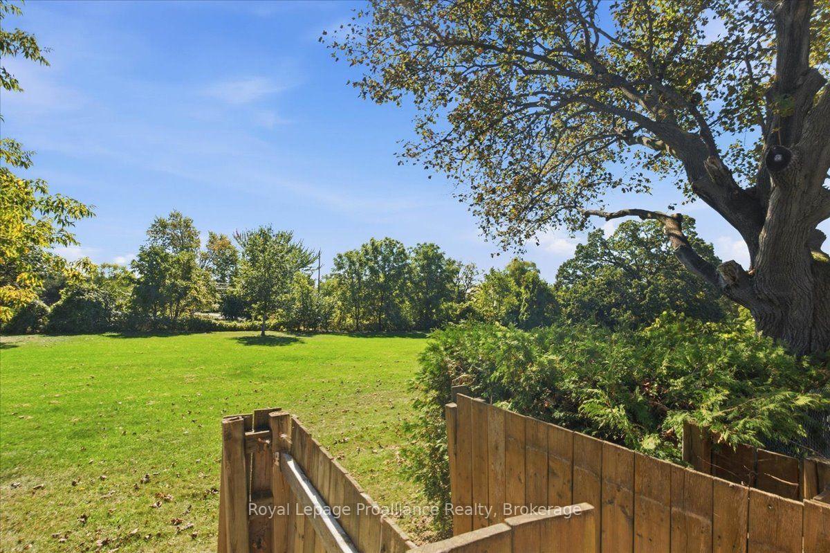 Photo 39 of 93 Bay Drive, Belleville, Belleville Ward — HOMEH
