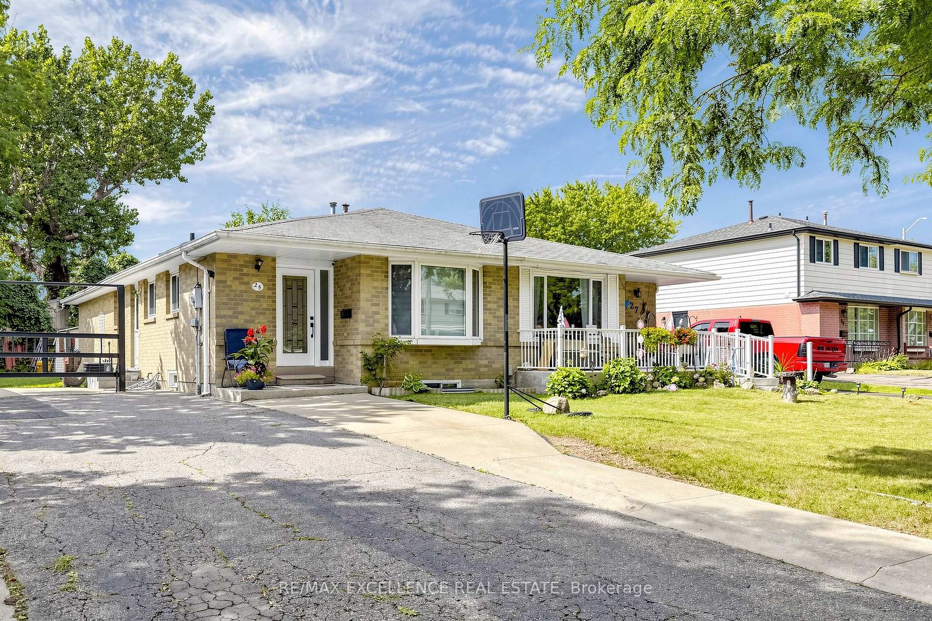 Photo 3 of 25 Graymar Road, Brampton, Northgate — HOMEH