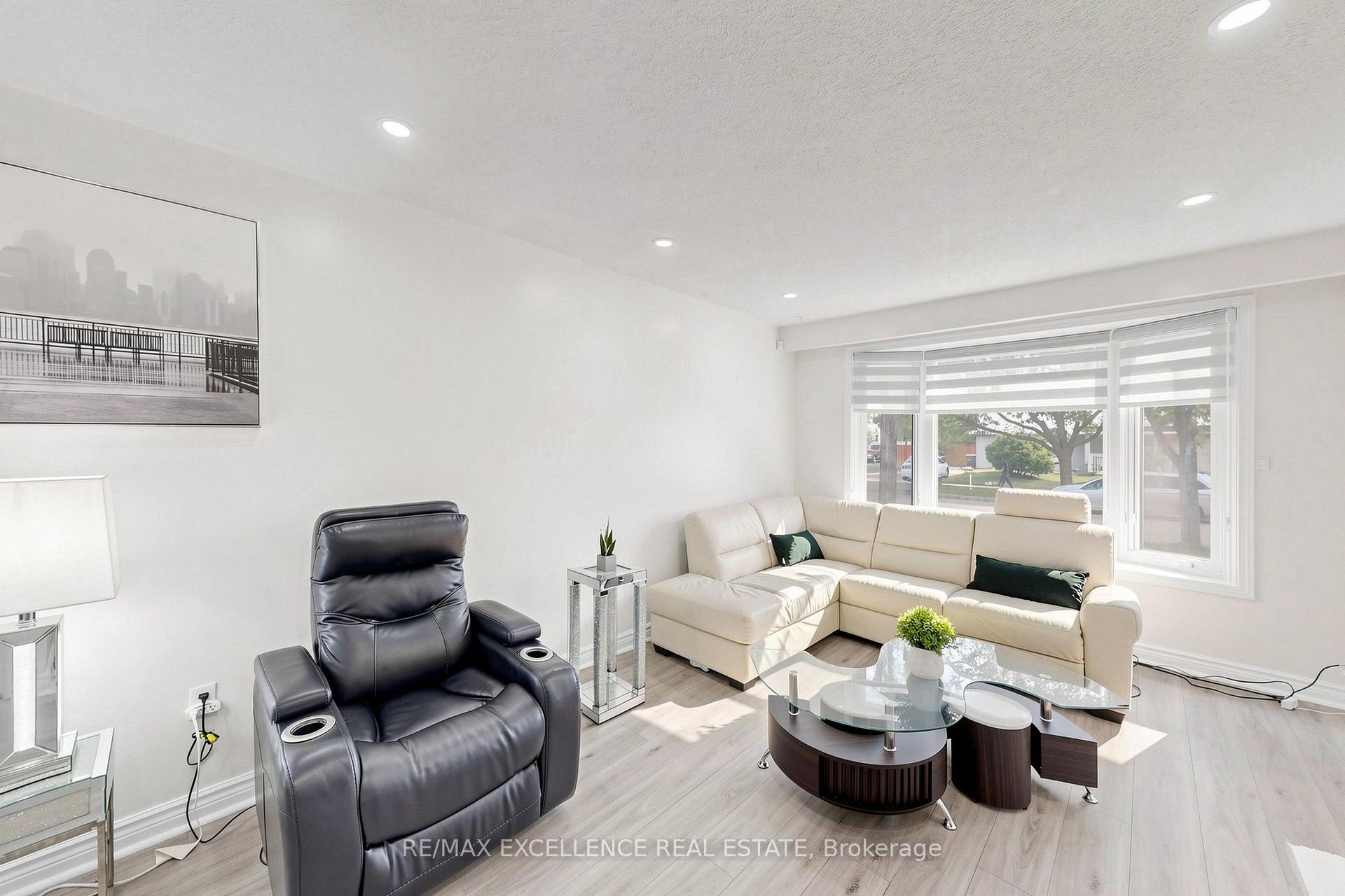 Photo 8 of 25 Graymar Road, Brampton, Northgate — HOMEH