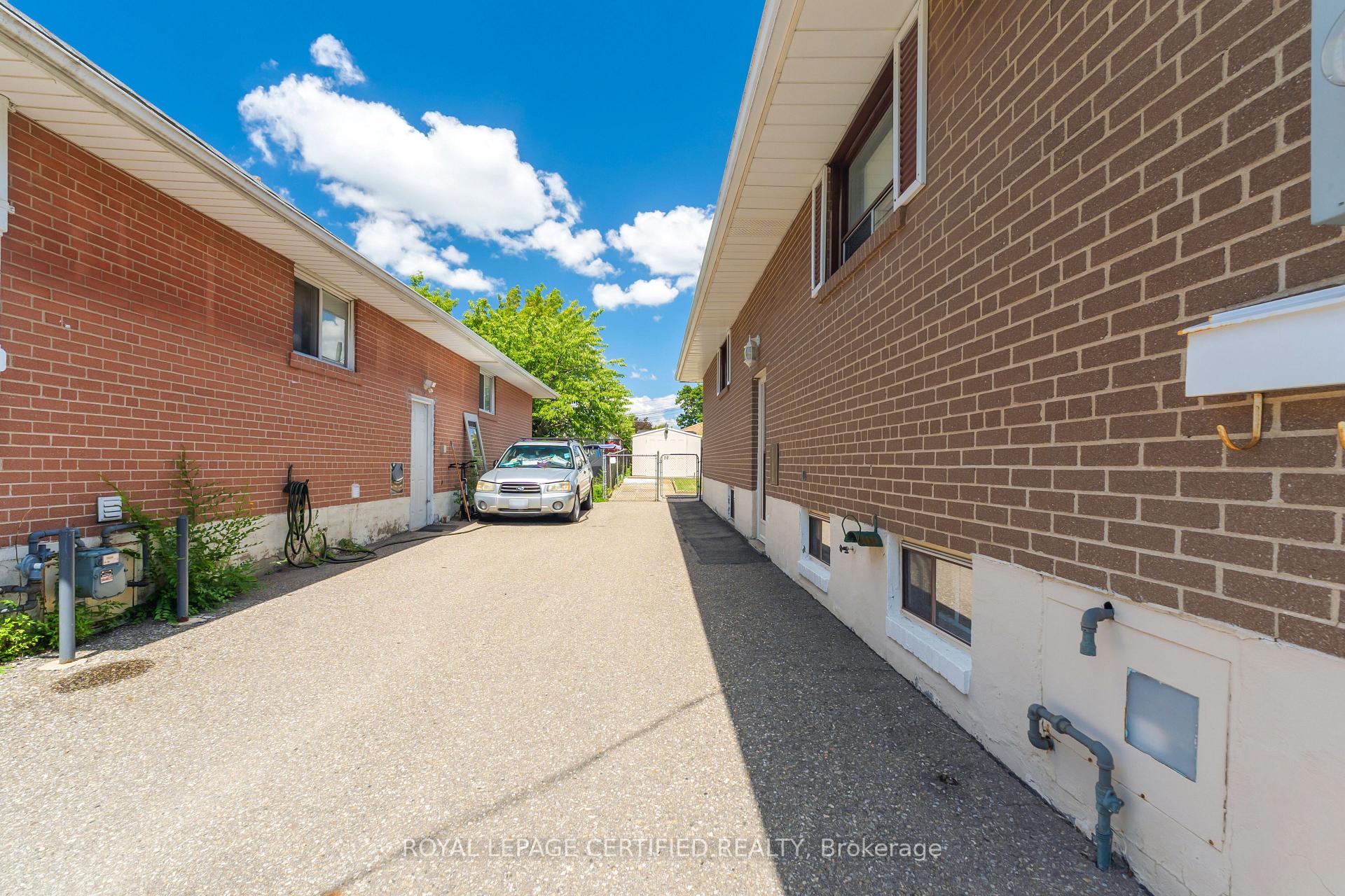 Photo 30 of 27 Milner Road, Brampton, Brampton East — HOMEH