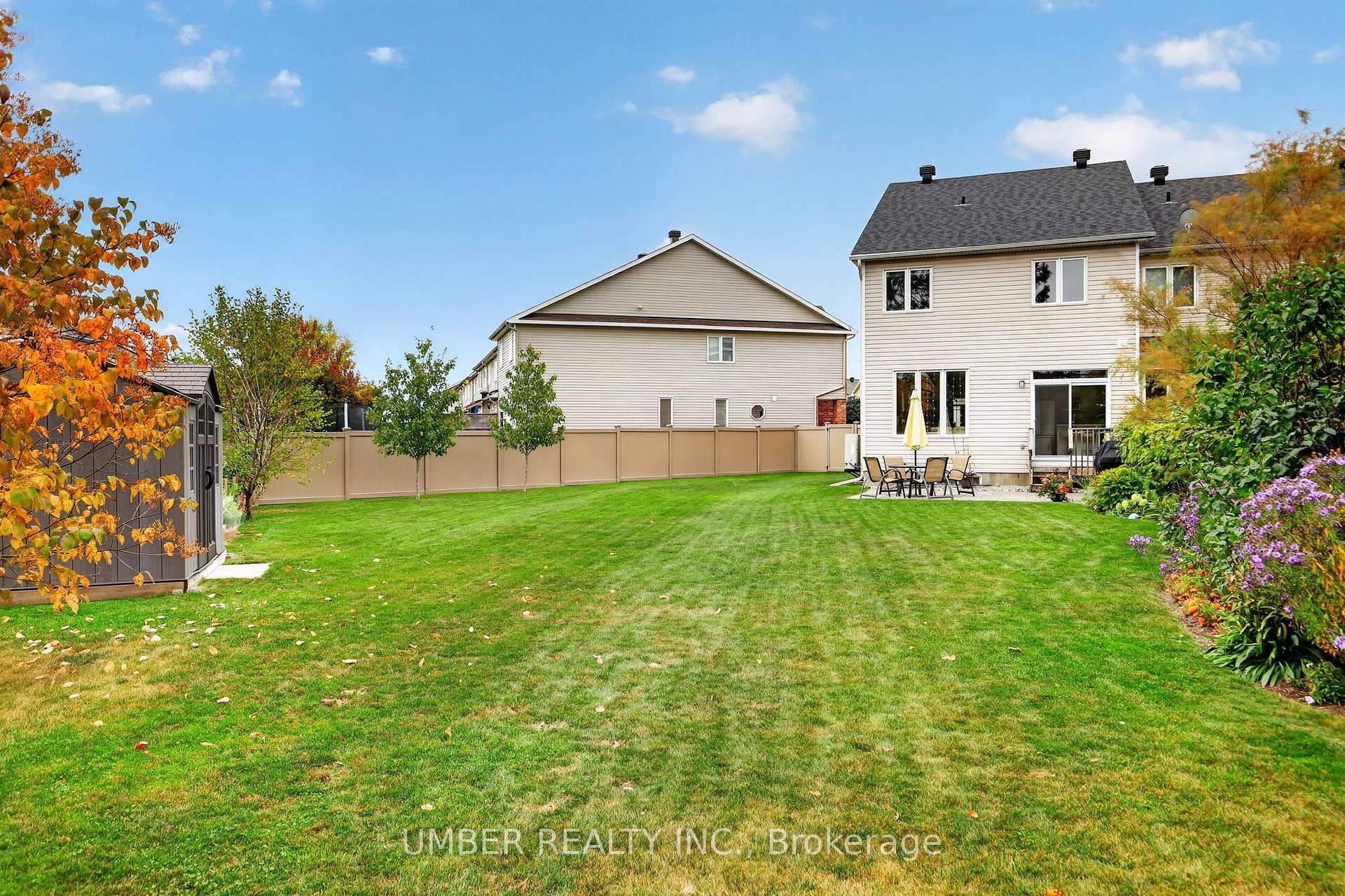 Photo 2 of 136 Windance Crescent, Ottawa, Kanata - Morgan's Grant/South March — HOMEH