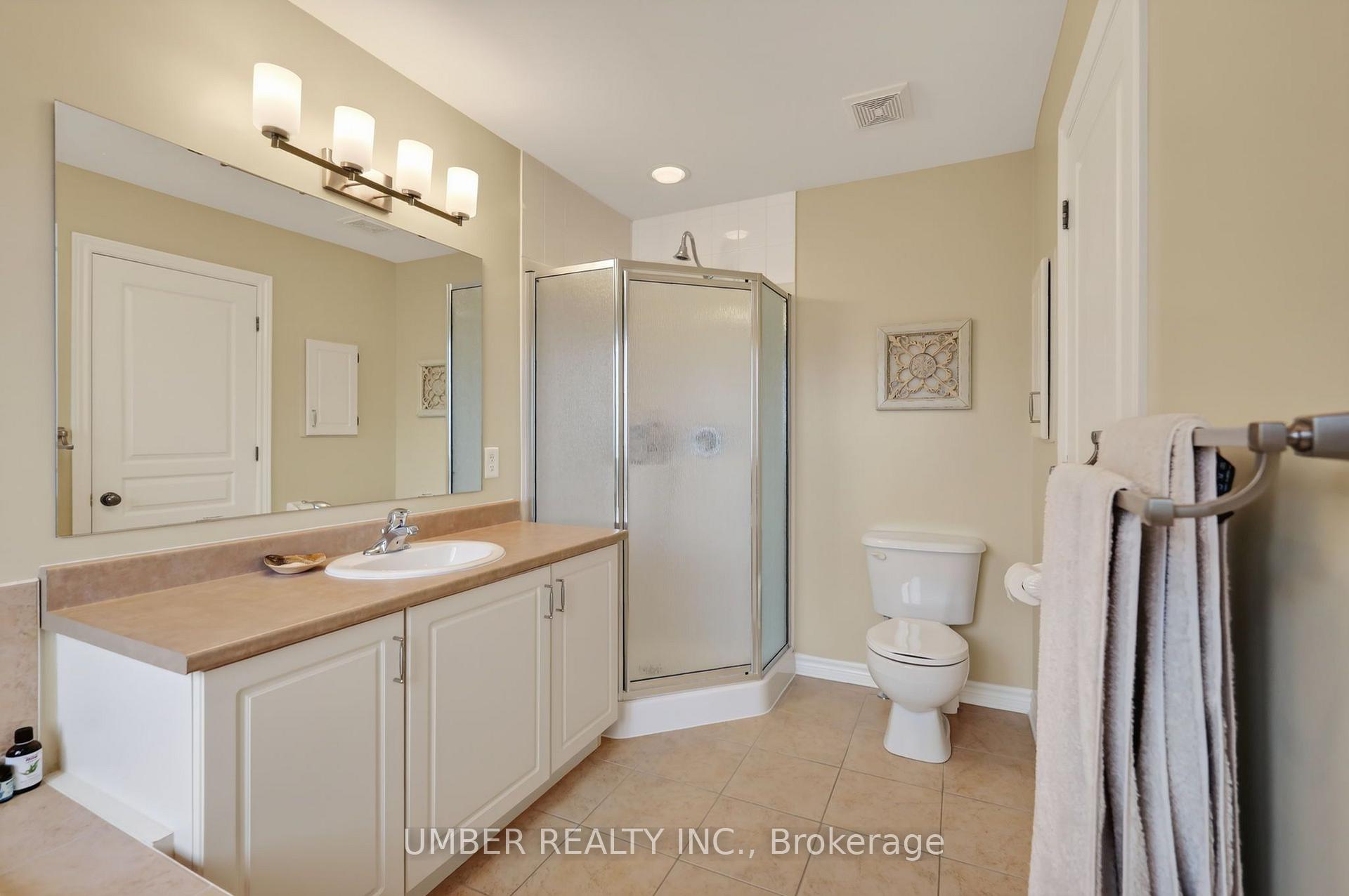 Photo 16 of 136 Windance Crescent, Ottawa, Kanata - Morgan's Grant/South March — HOMEH